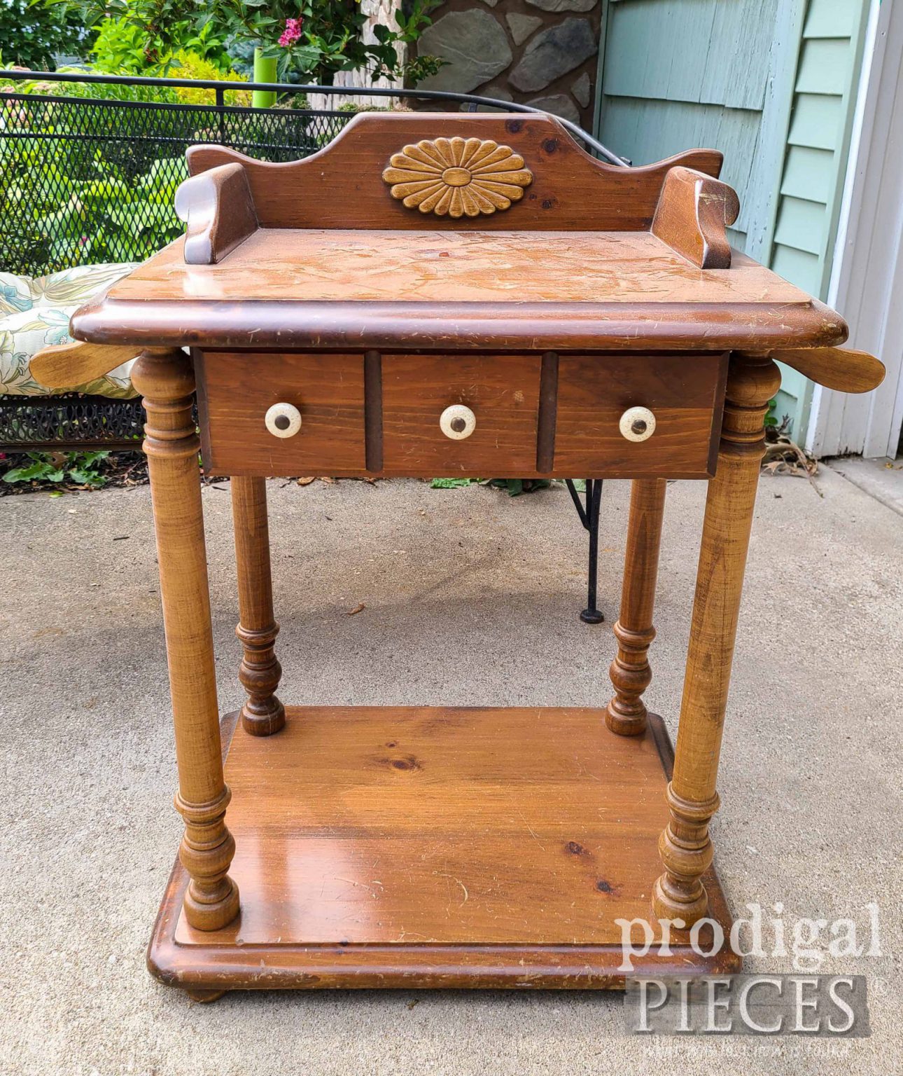 Vintage Wash Stand Makeover Update Prodigal Pieces   Wash Stand Before 1290x1536 