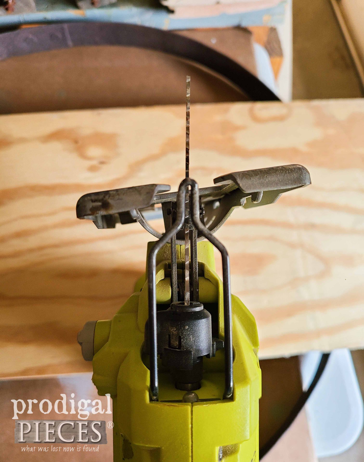 Angled Jigsaw Blade for Cutting | prodigalpieces.com 