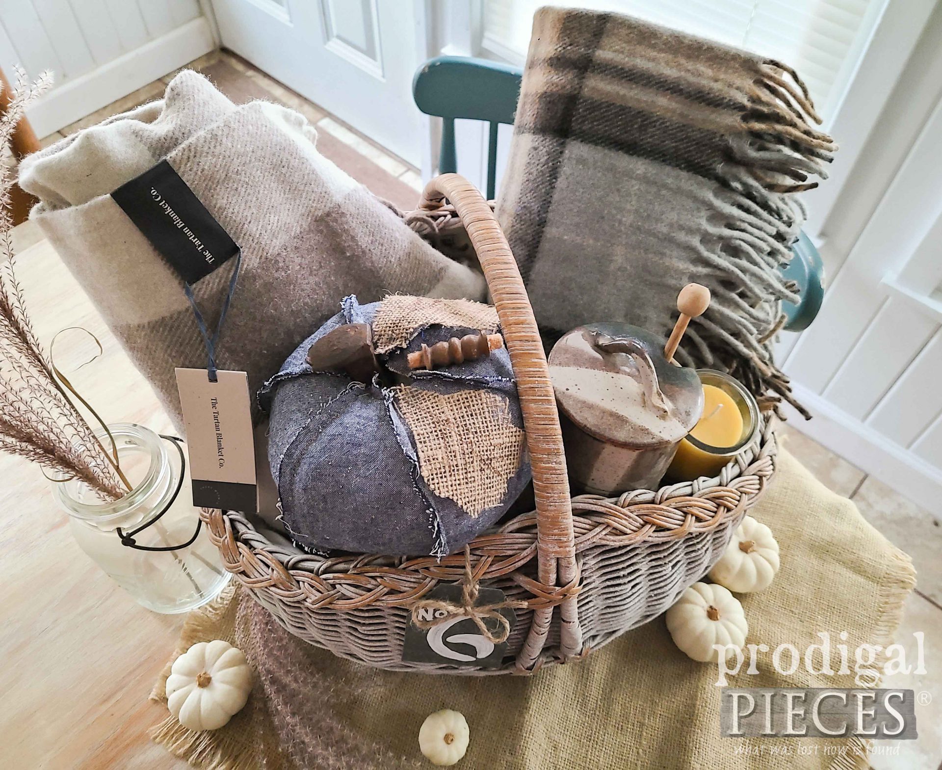 Fall Goodies for a Harvest Gift Basket by Larissa of Prodigal Pieces | prodigalpieces.com #prodigalpieces #fall #harvest #diy #basket