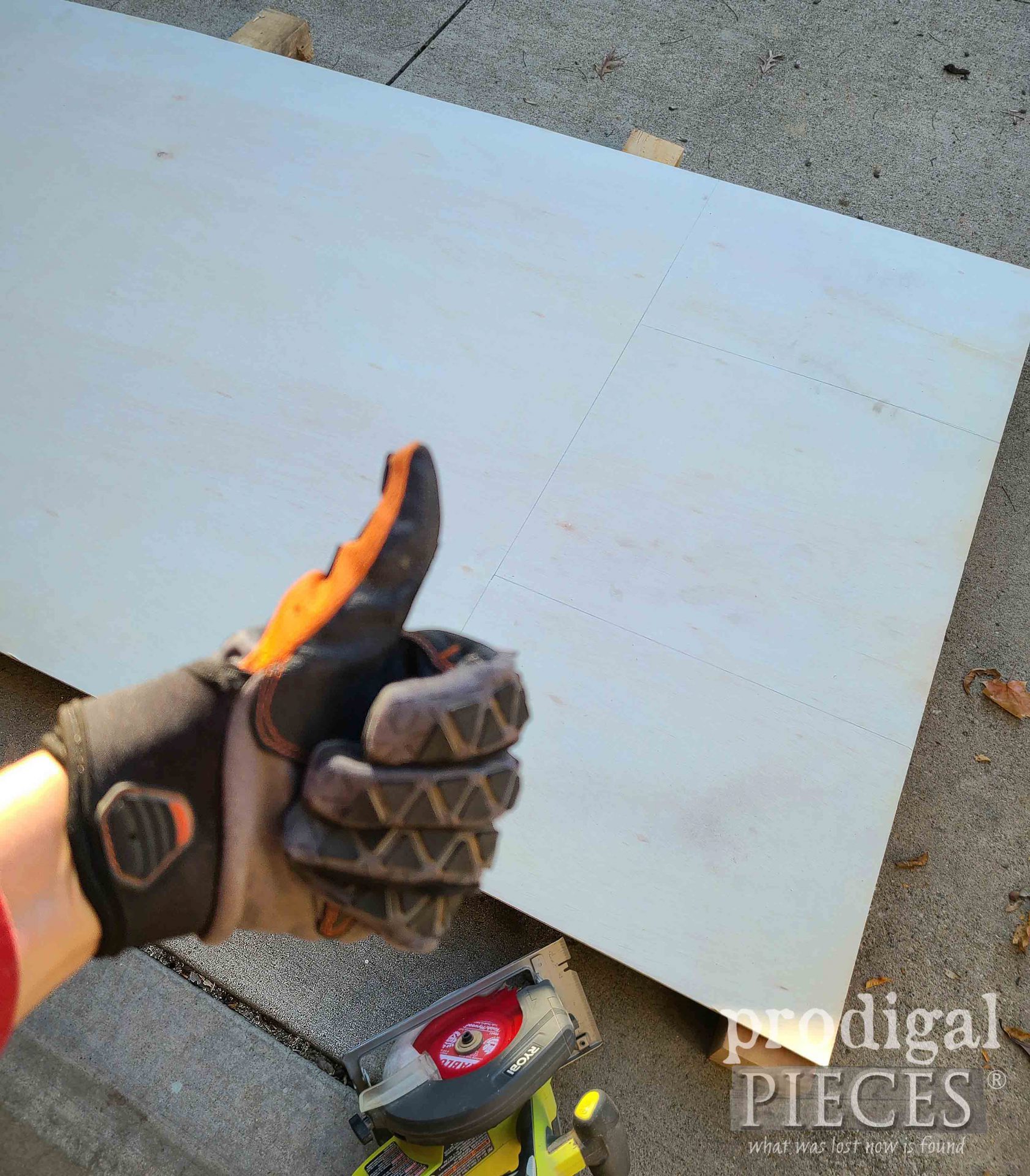 Cutting Luan Wood Panel for Vintage TV Tray Tops | prodigalpieces.com