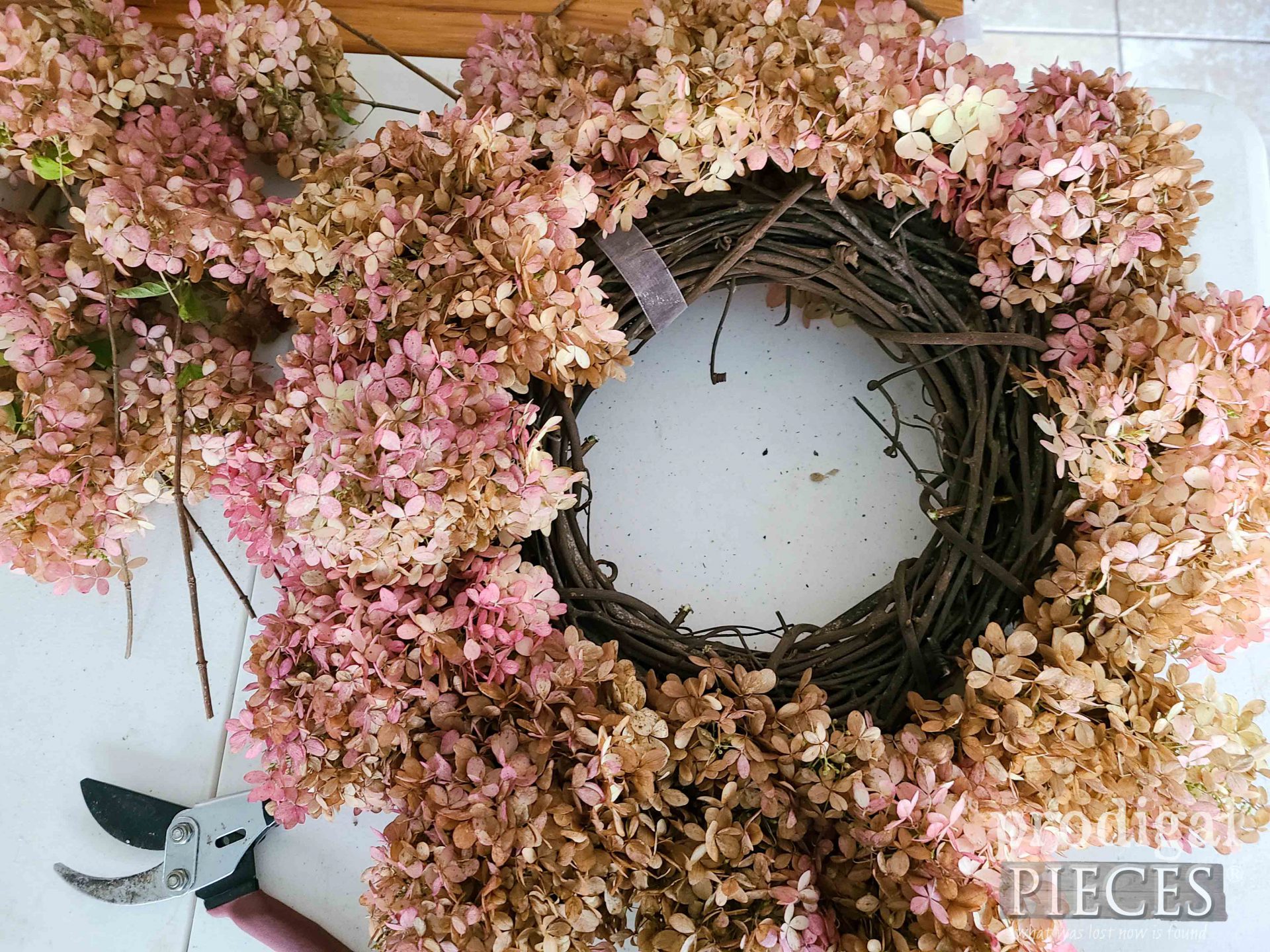 Foming Dried DIY Hydrangea Wreath by Larissa of Prodigal Pieces | prodigalpieces.com #prodigalpieces