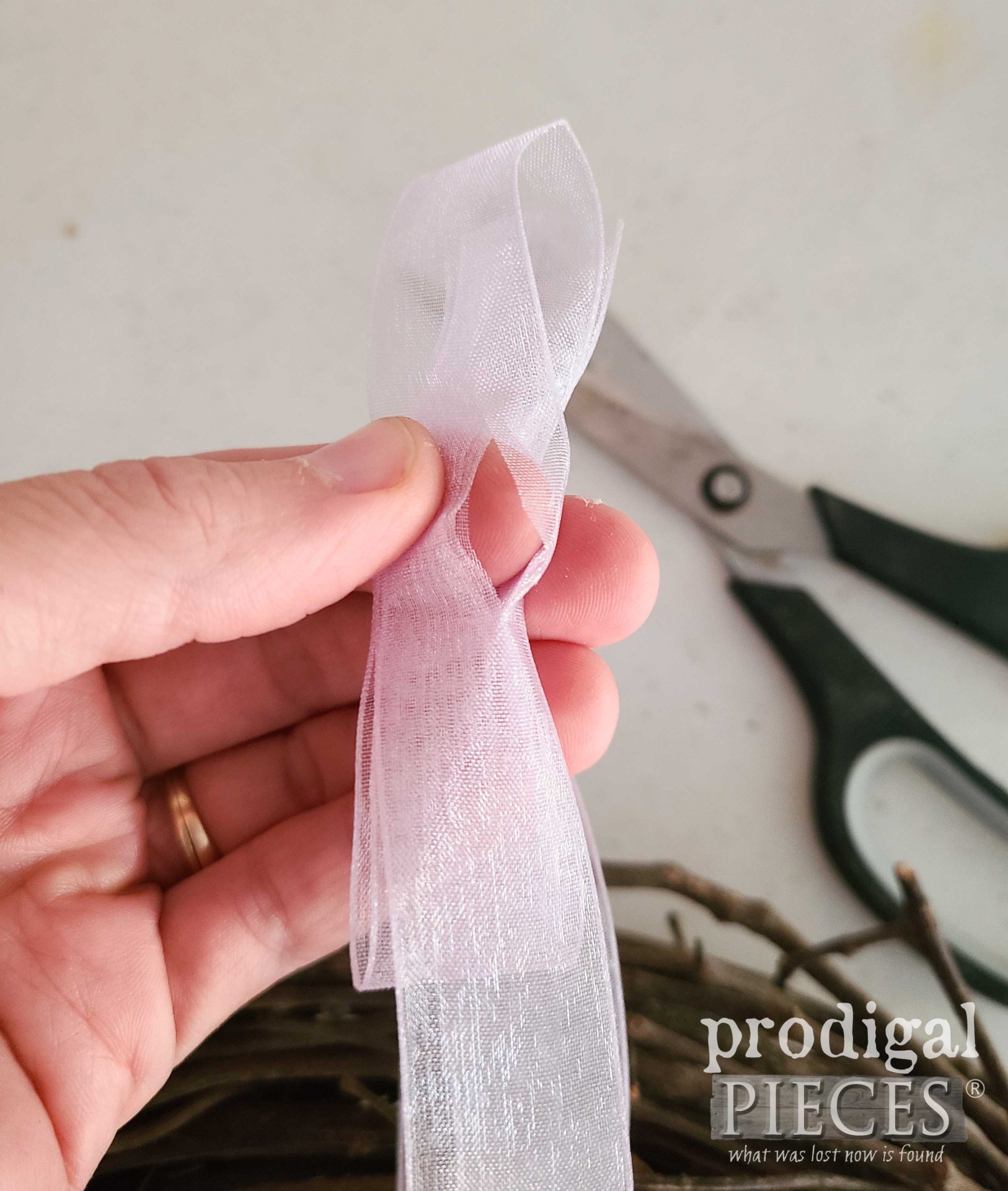 Creating DIY Hydrangea Wreath Ribbon Hanger | prodigalpieces.com #prodigalpieces 