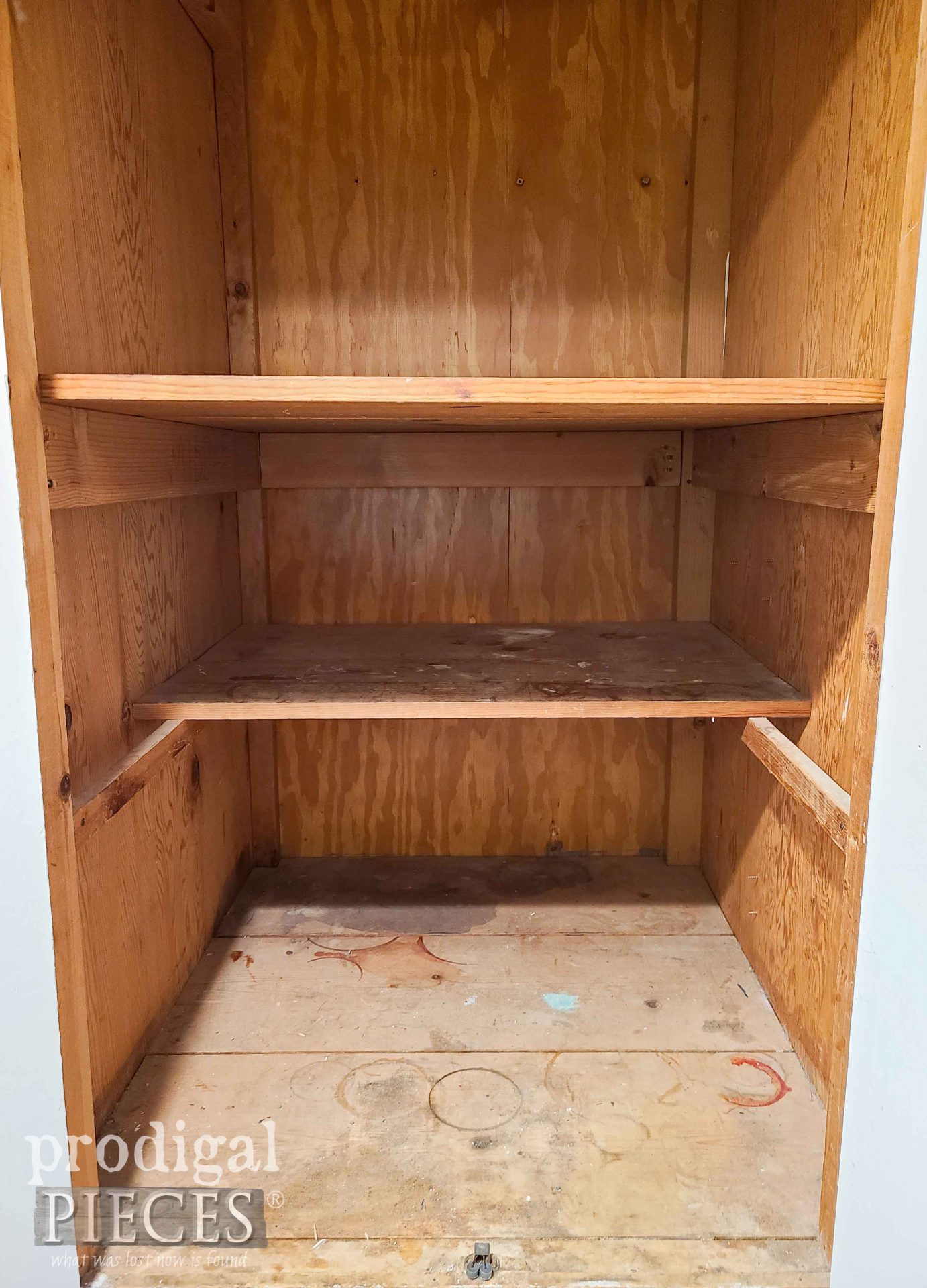 Empty Closet Before Update and Upgrade | prodigalpieces.com 
