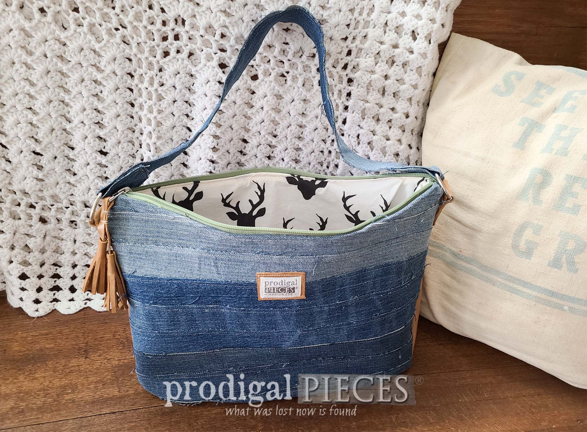 Featured DIY Denim Bag in Ombre Hobo Style Refashion by Larissa of Prodigal Pieces | prodigalpieces.com #prodigalpieces #diy #sewing #refashion #bags