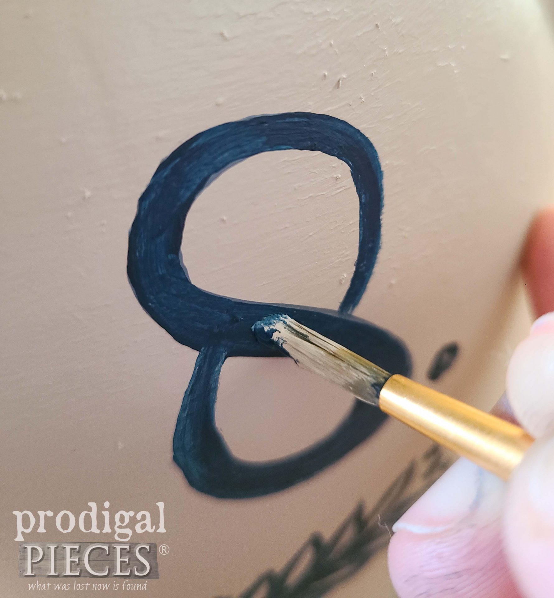 Painting Number Eight on Ceramic Crock | prodigalpieces.com #prodigalpieces