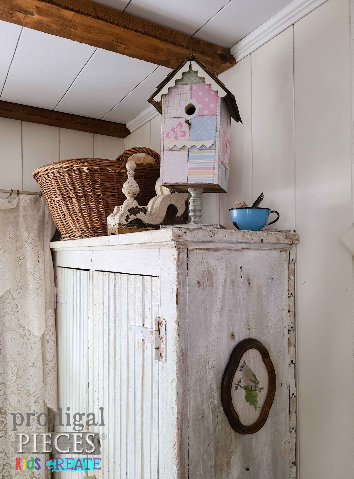 Quilt Birdhouse Tutorial by Larissa of Prodigal Pieces KIDS Create | prodigalpieces.com #prodigalpieces #spring #farmhouse #woodworking #kids