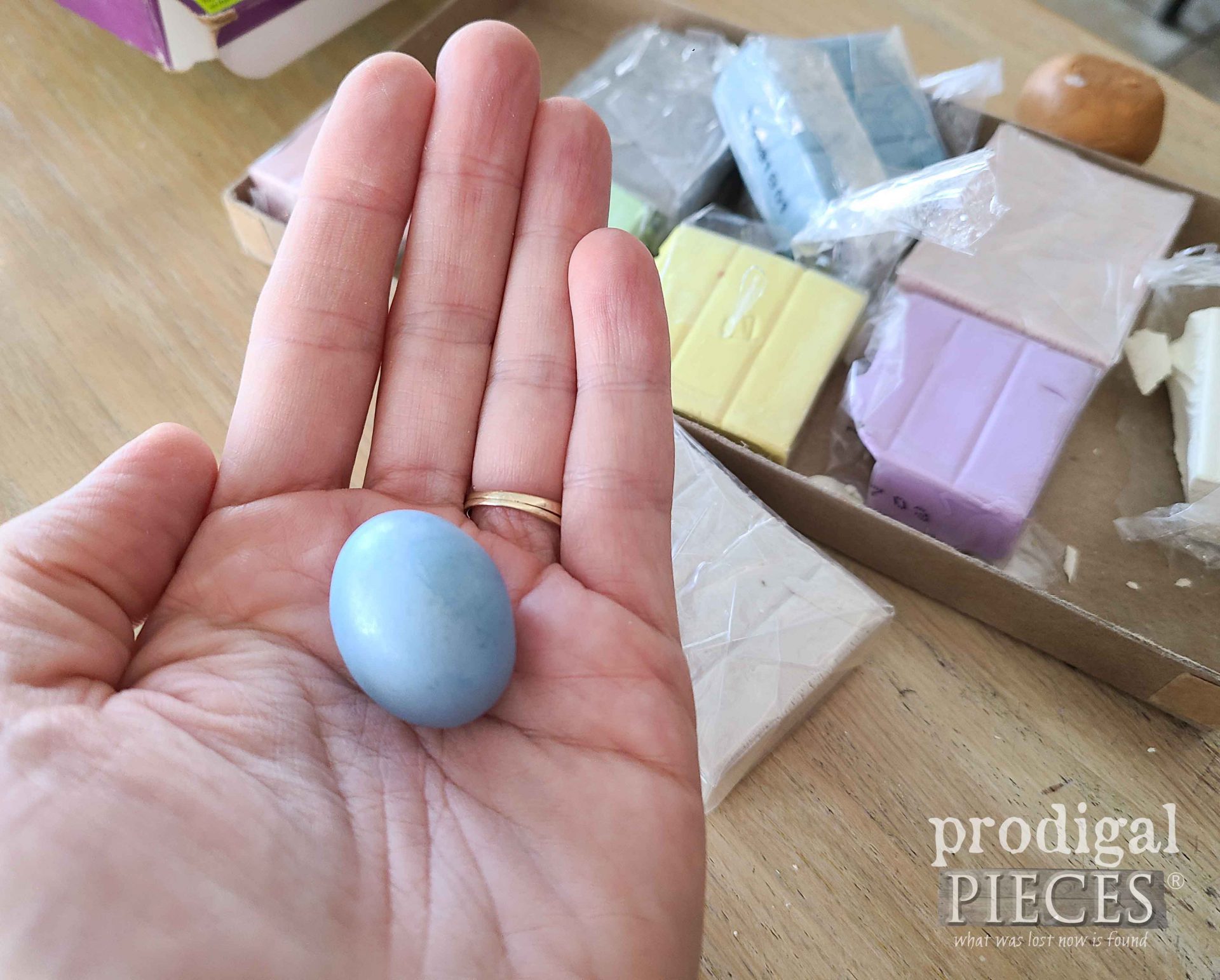 DIY Sculpey Clay Eggs by Prodigal Pieces | prodigalpieces.com