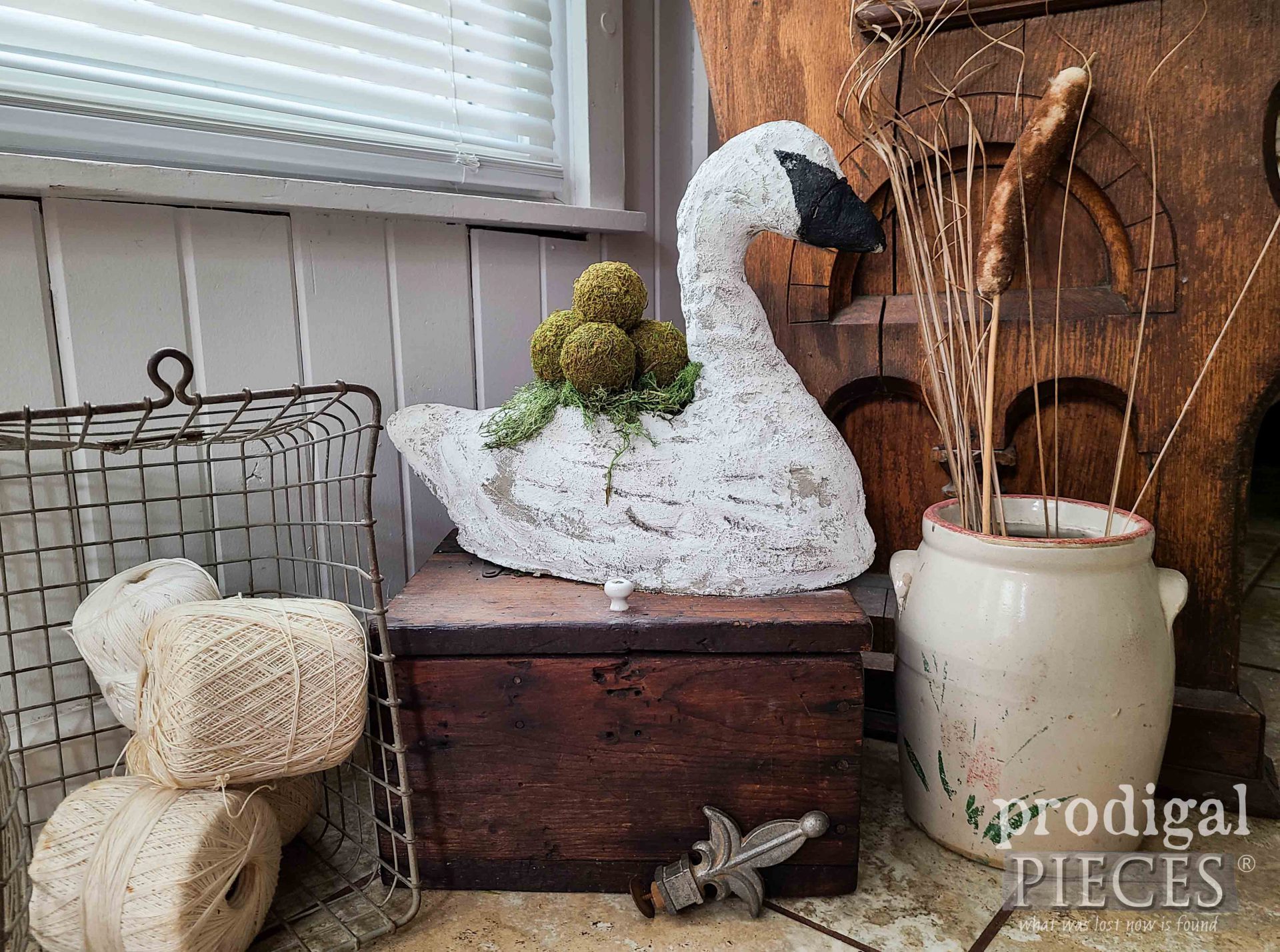 Farmhouse DIY Concrete Planter Swan from Broken Decor by Larissa of Prodigal Pieces | prodigalpieces.com #prodigalpieces #diy #upcycled #homedecor