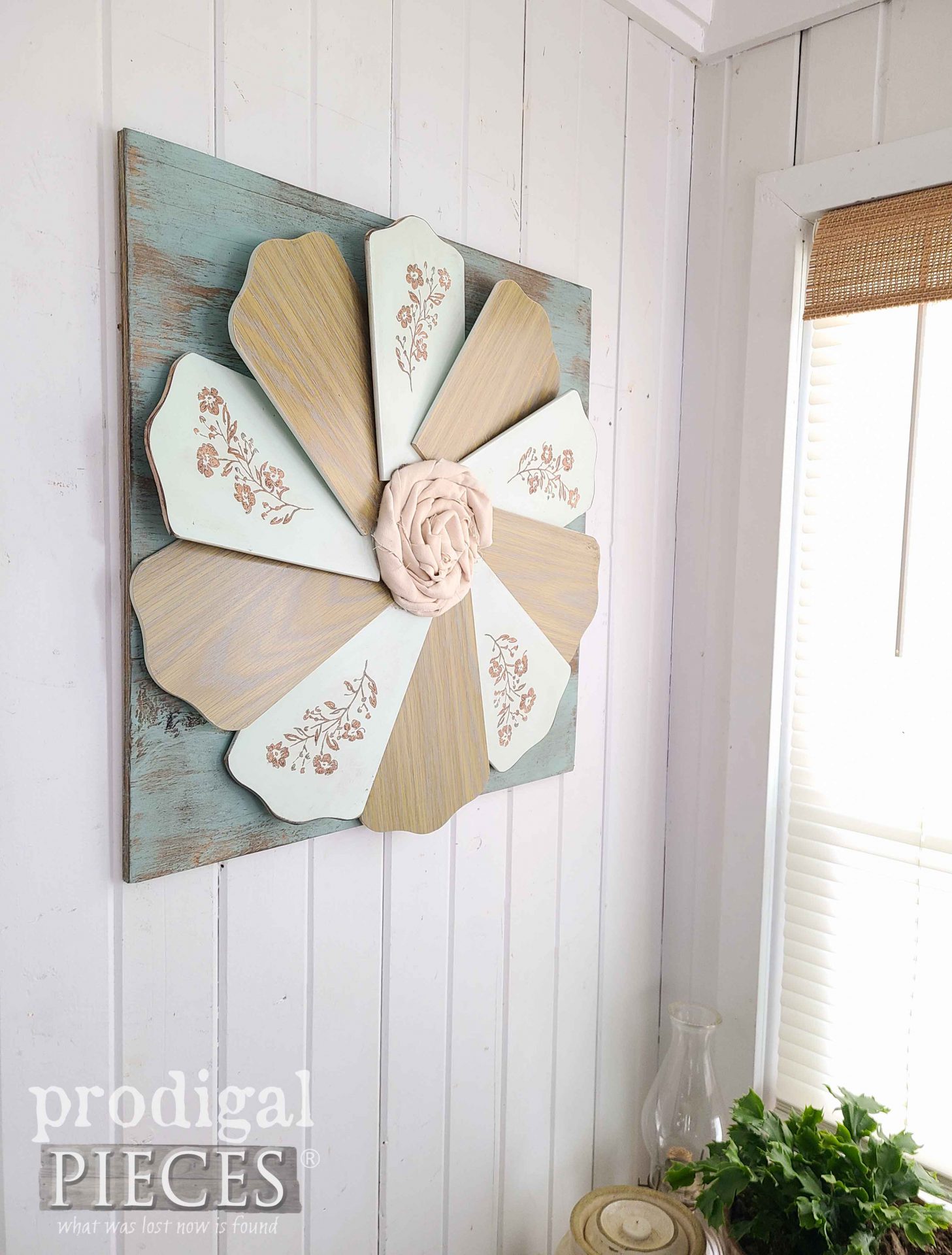 Side View of Upcycled Ceiling Fan Blades Wall Art into Flower by Prodigal Pieces | prodigalpieces.com #prodigalpieces #art #flower #farmhouse