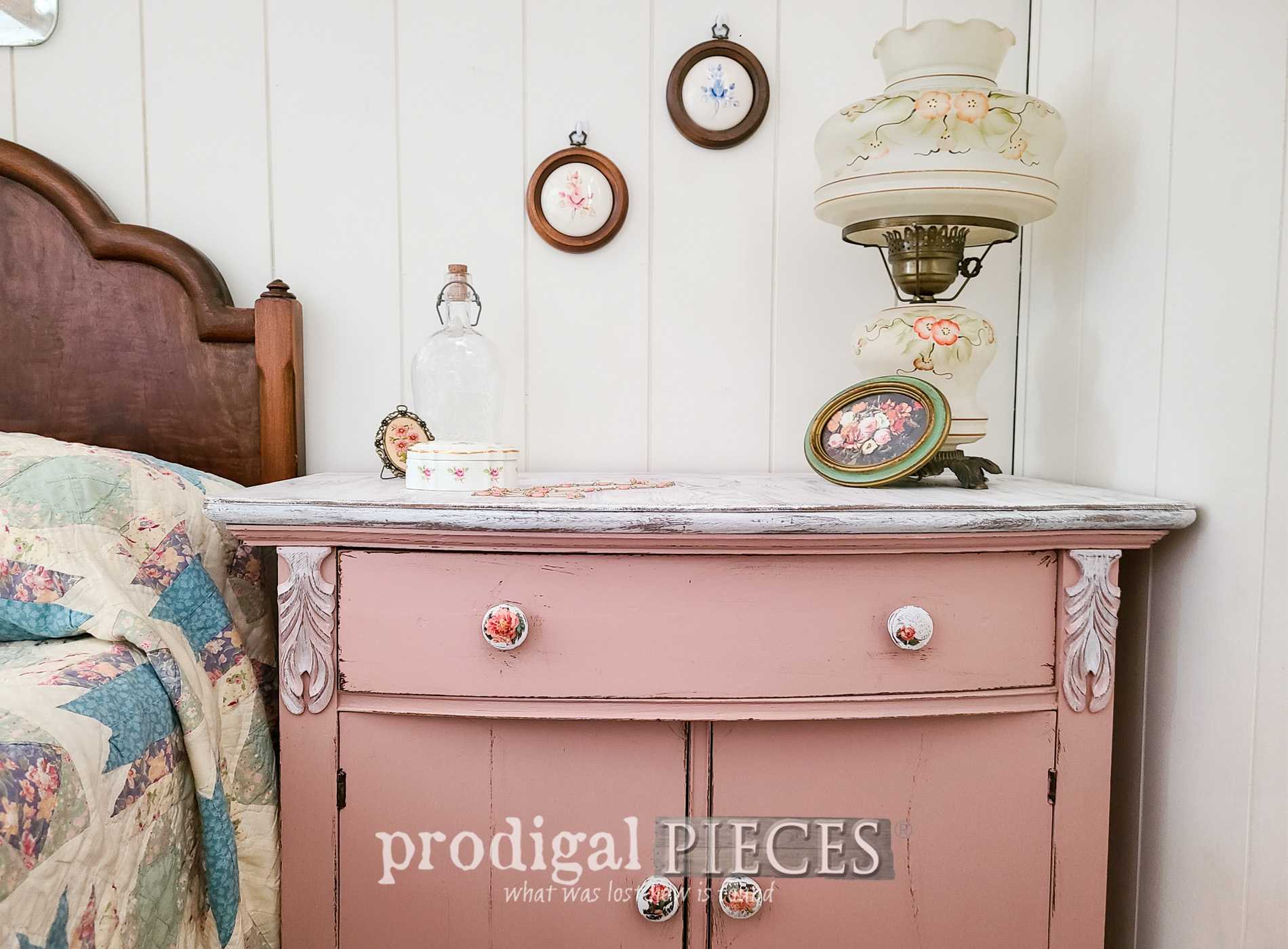 Featured Antique Wash Stand in Pink by Larissa of Prodigal Pieces | prodigalpieces.com #prodigalpieces #furniture #diy #cottage #farmhouse