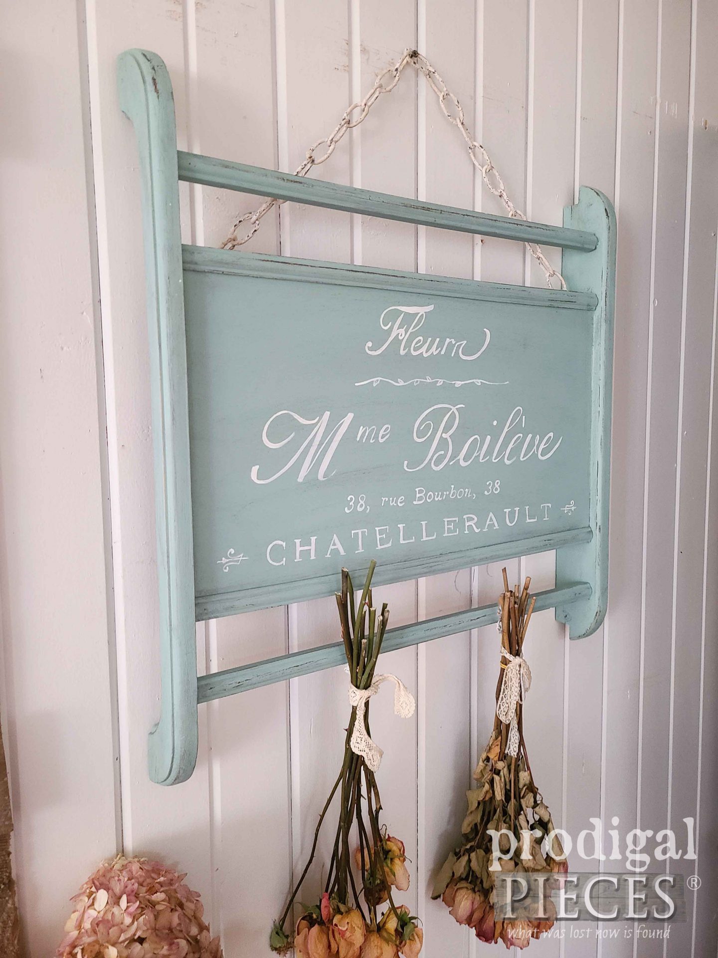 French Blue Fleur Sign by Larissa of Prodigal Pieces | prodigalpieces.com #prodigalpieces #french #farmhouse