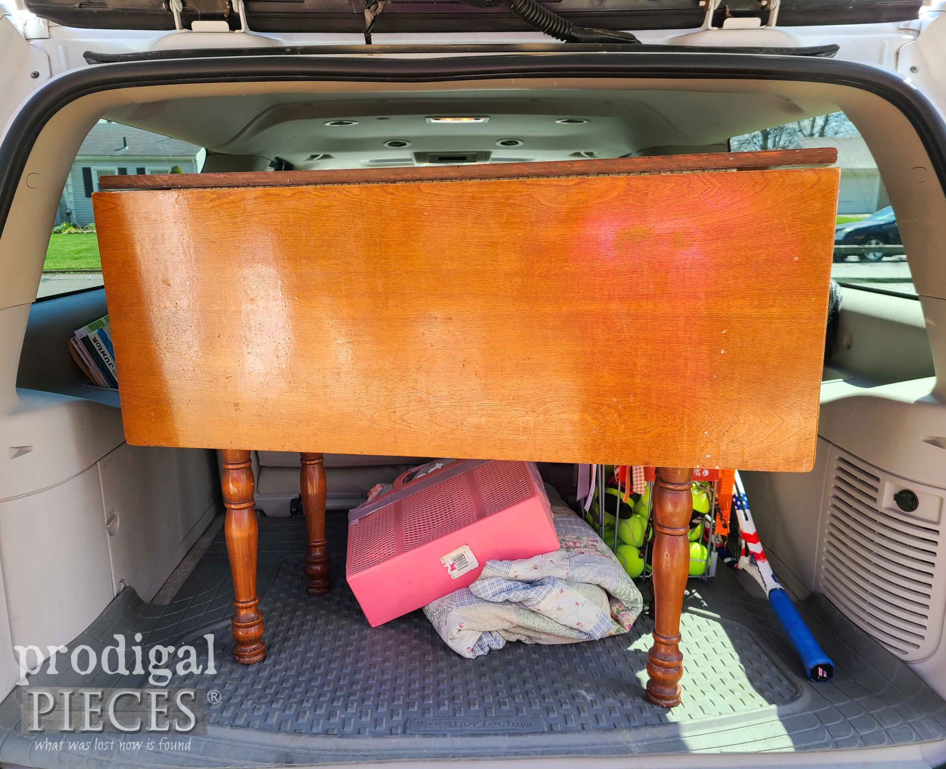 Curbside Drop-Leaf Table Before Makeover | prodigalpieces.com