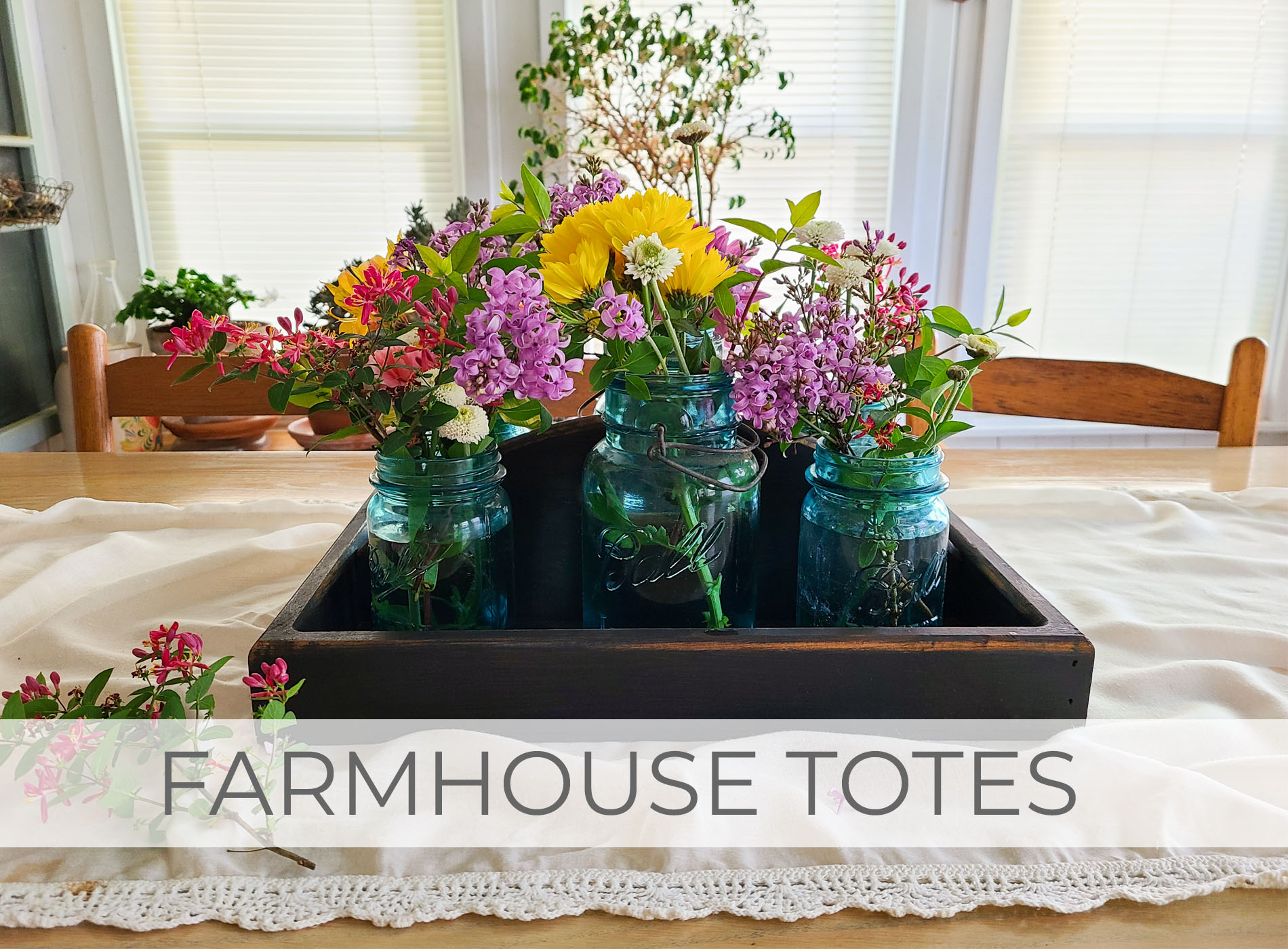 Farmhouse Totes Makeover by Larissa of Prodigal Pieces | prodigalpieces.com #prodigalpieces
