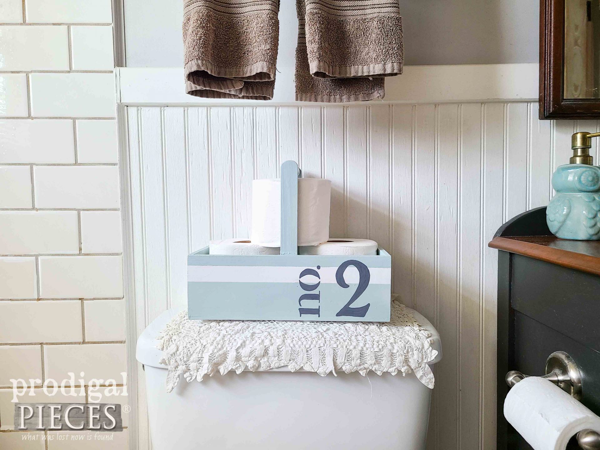 No. 2 Bathroom TP Holder for Farmhouse Totes Makeover by Larissa of Prodigal Pieces | prodigalpieces.com #prodigalpieces #farmhouse #bathroom #diy
