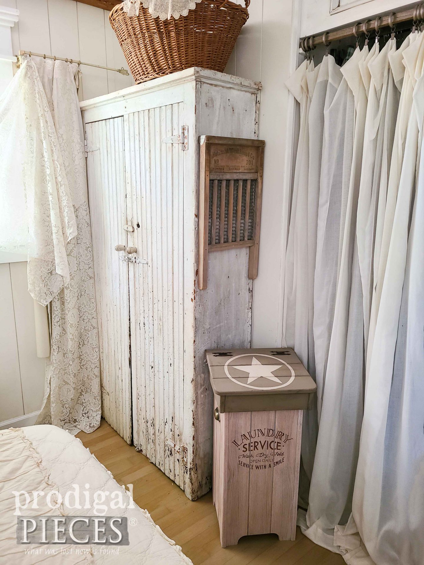 DIY Farmhouse Bedroom Laundry Bin Created by Larissa of Prodigal Pieces | prodigalpieces.com #prodigalpieces #farmhouse #upcycled