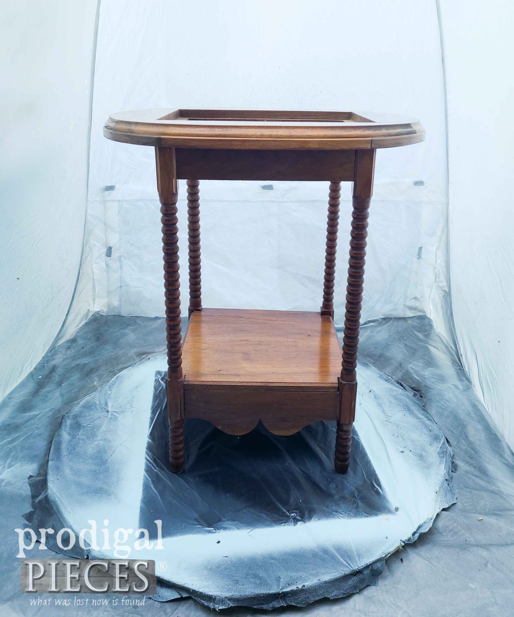 Vintage Marble Table Before Makeover | prodigalpieces.com