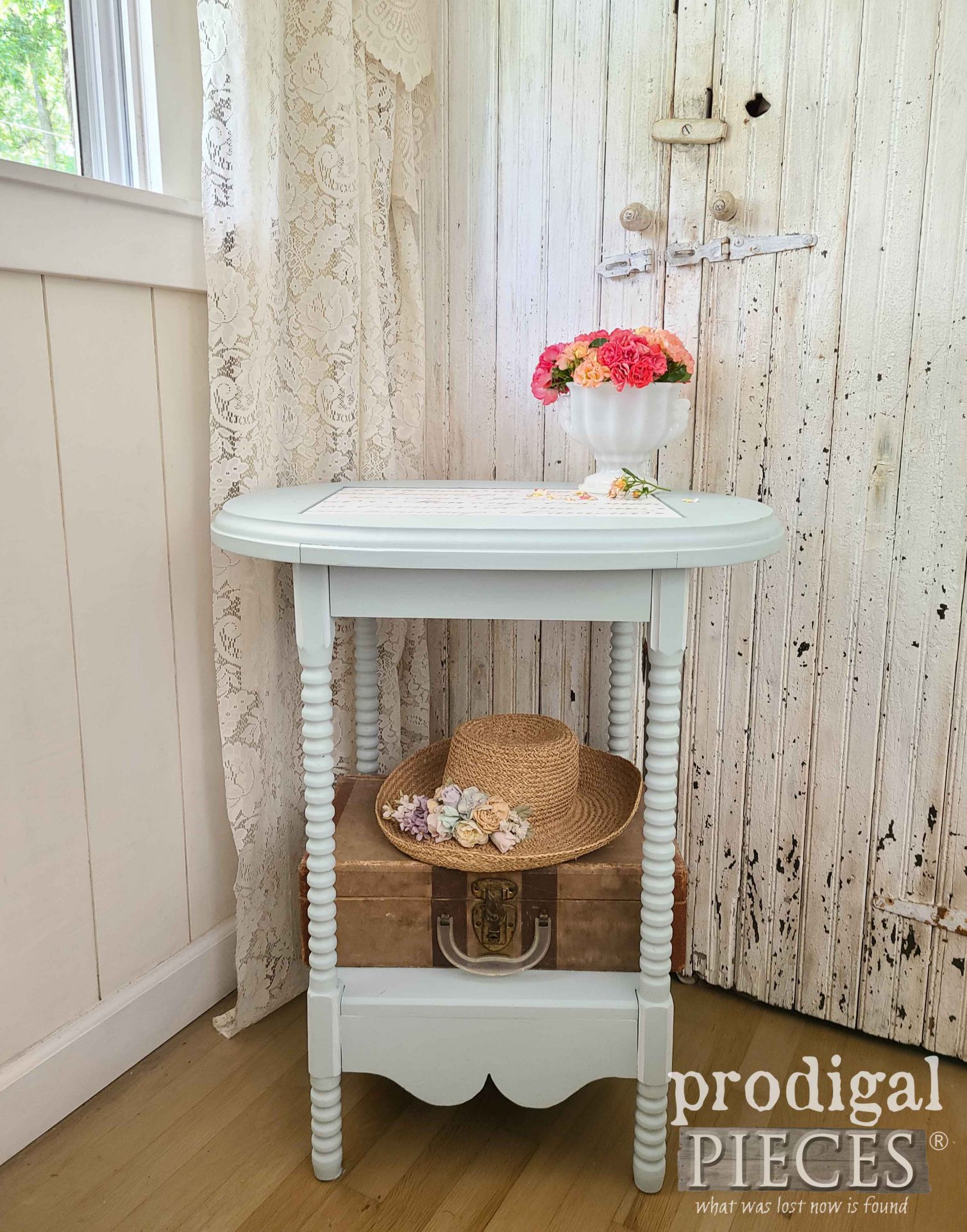 Painted Marble Side Table by Larissa of Prodigal Pieces | prodigalpieces.com #prodigalpieces #furntiure #diy