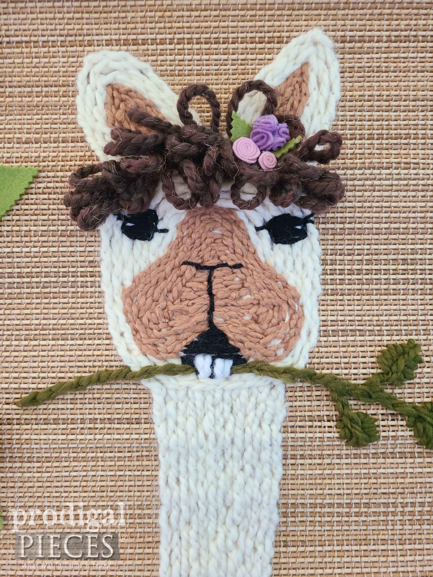 Adorable Wool Yarn Llama on Bamboo by Larissa of Prodigal Pieces | prodigalpieces.com #prodigalpieces #handmade #embroidery #llama