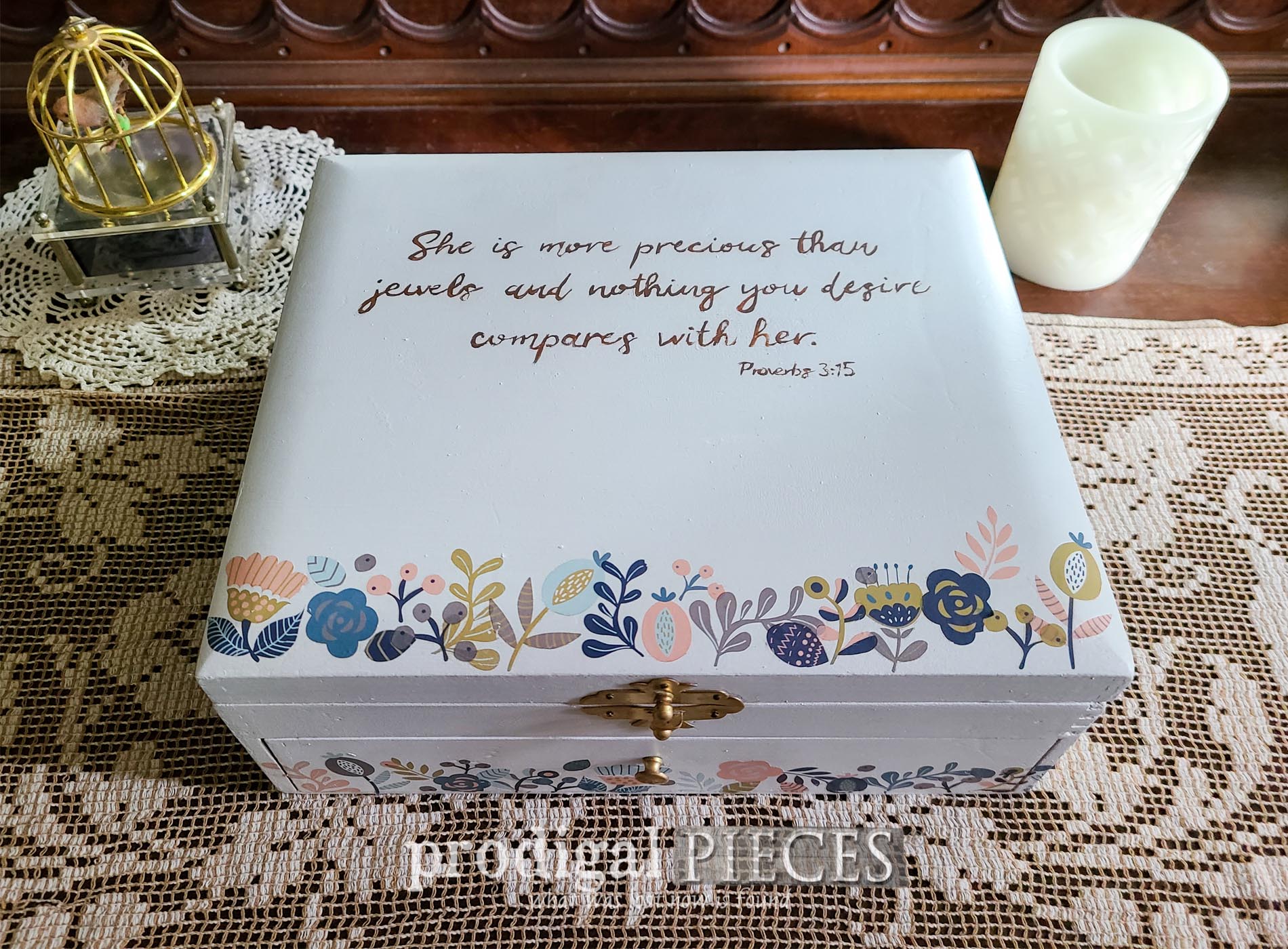 Featured DIY Jewelry Box from Upcycled Silverware Chest by Larissa of Prodigal Pieces | prodigalpieces.com #prodigalpieces #diy #upcycled #jewelry