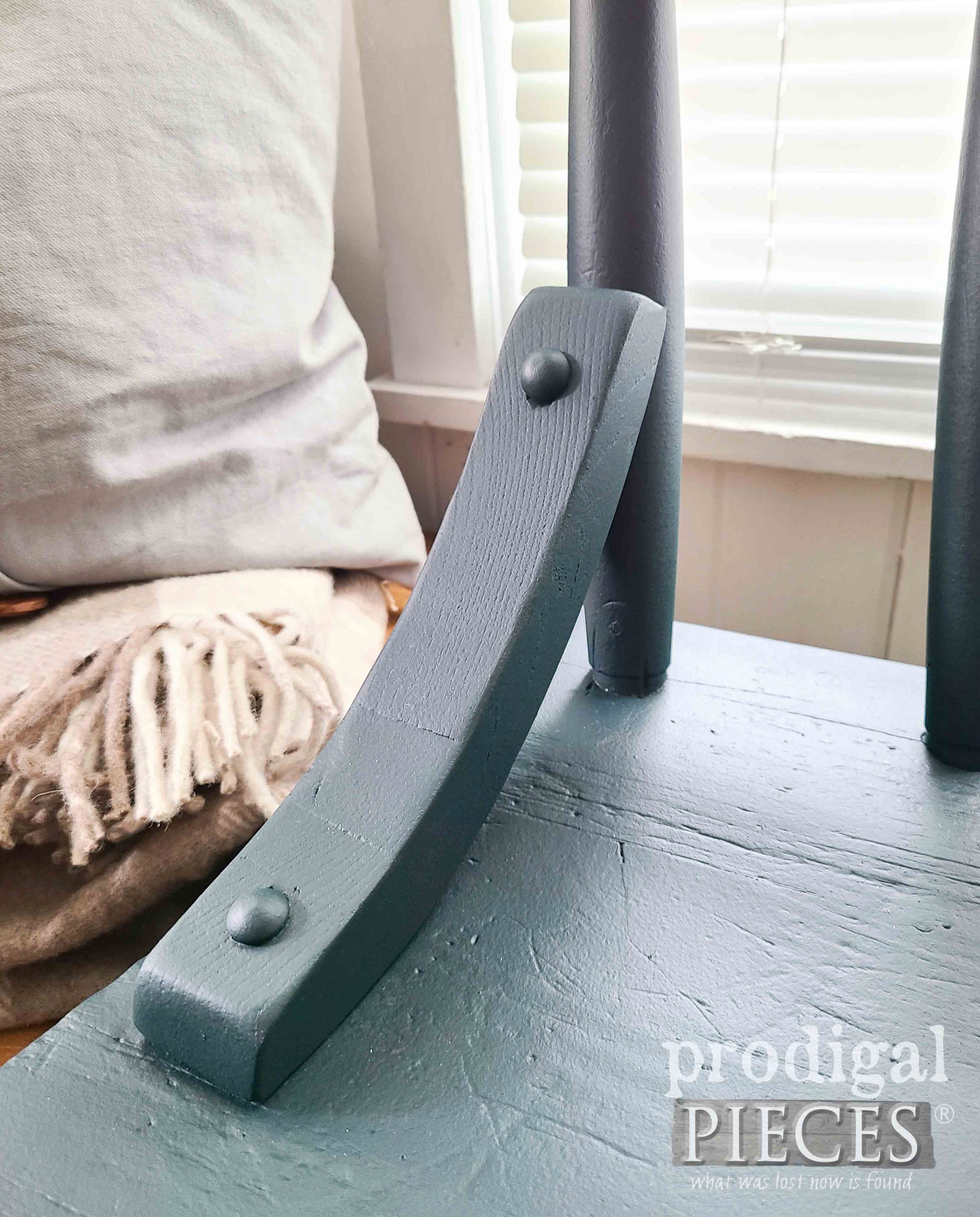 Repaired Green Bench Brace for Farmhouse Bench Makeover by Larissa of Prodigal Pieces | prodigalpieces.com #prodigalpieces #farmhouse #furniture #diy