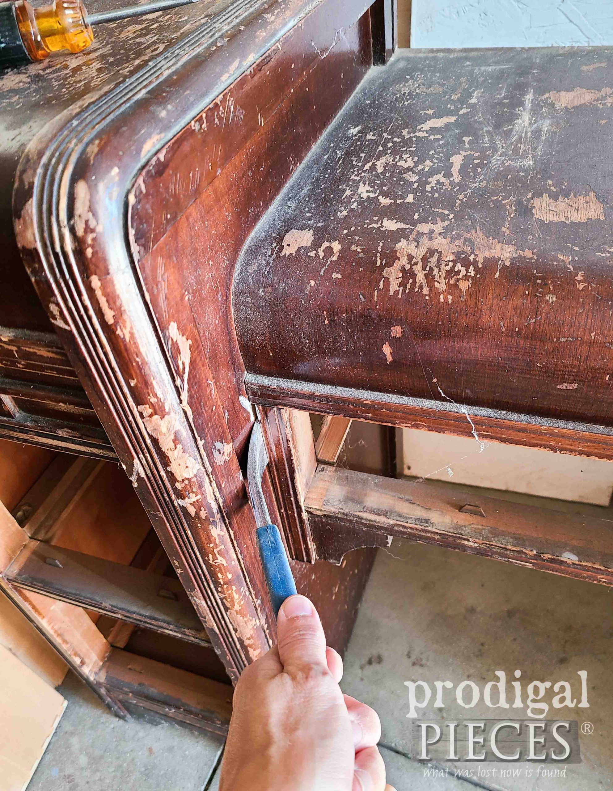 Disassembling Art Deco Dressing Table | prodigalpieces.com #prodigalpieces