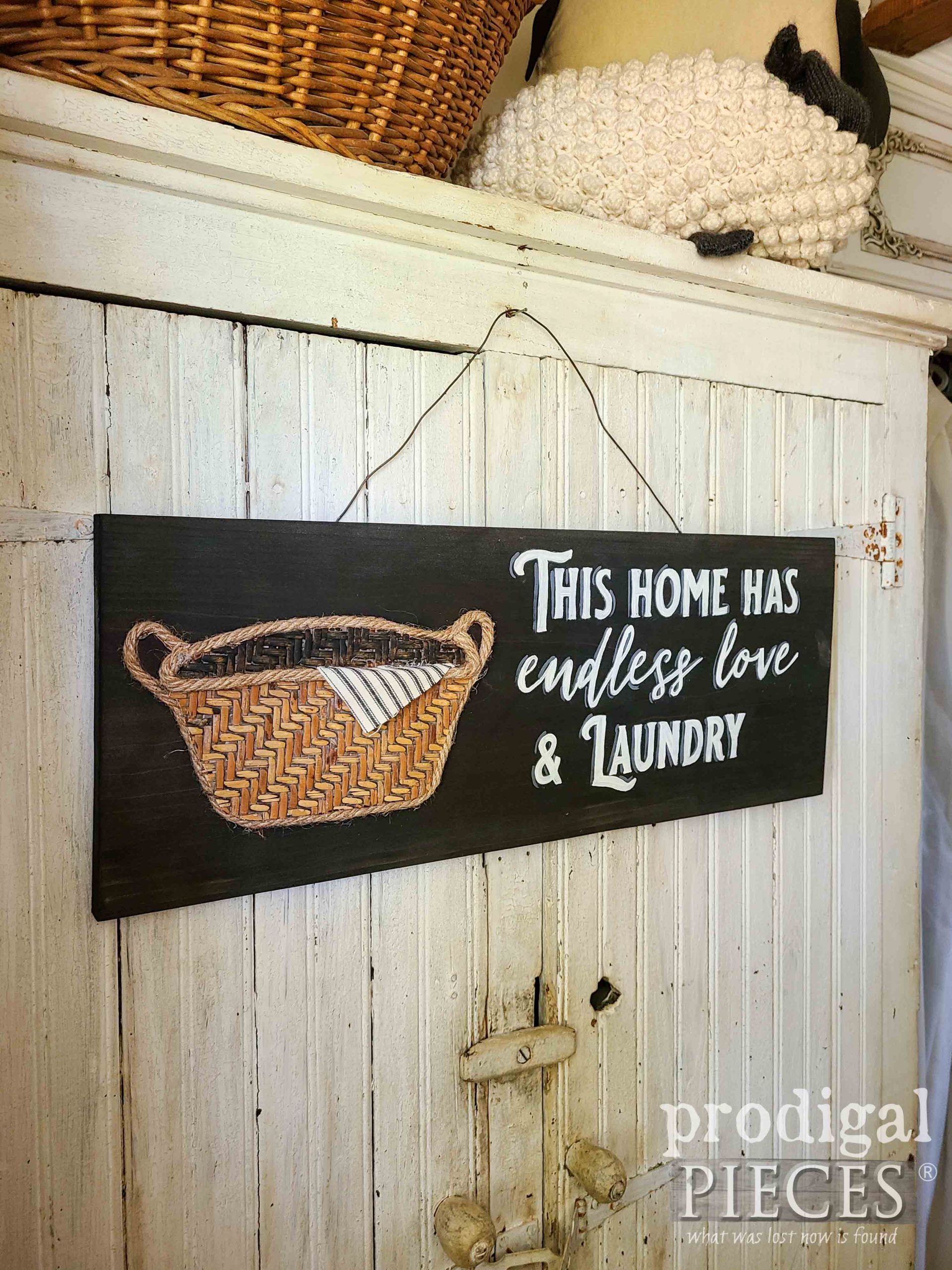 Handade DIY Laundry Wall Sign for Farmhouse Decor by Larissa of Prodigal Pieces | prodigalpieces.com #prodigalpieces #farmhouse #laundry