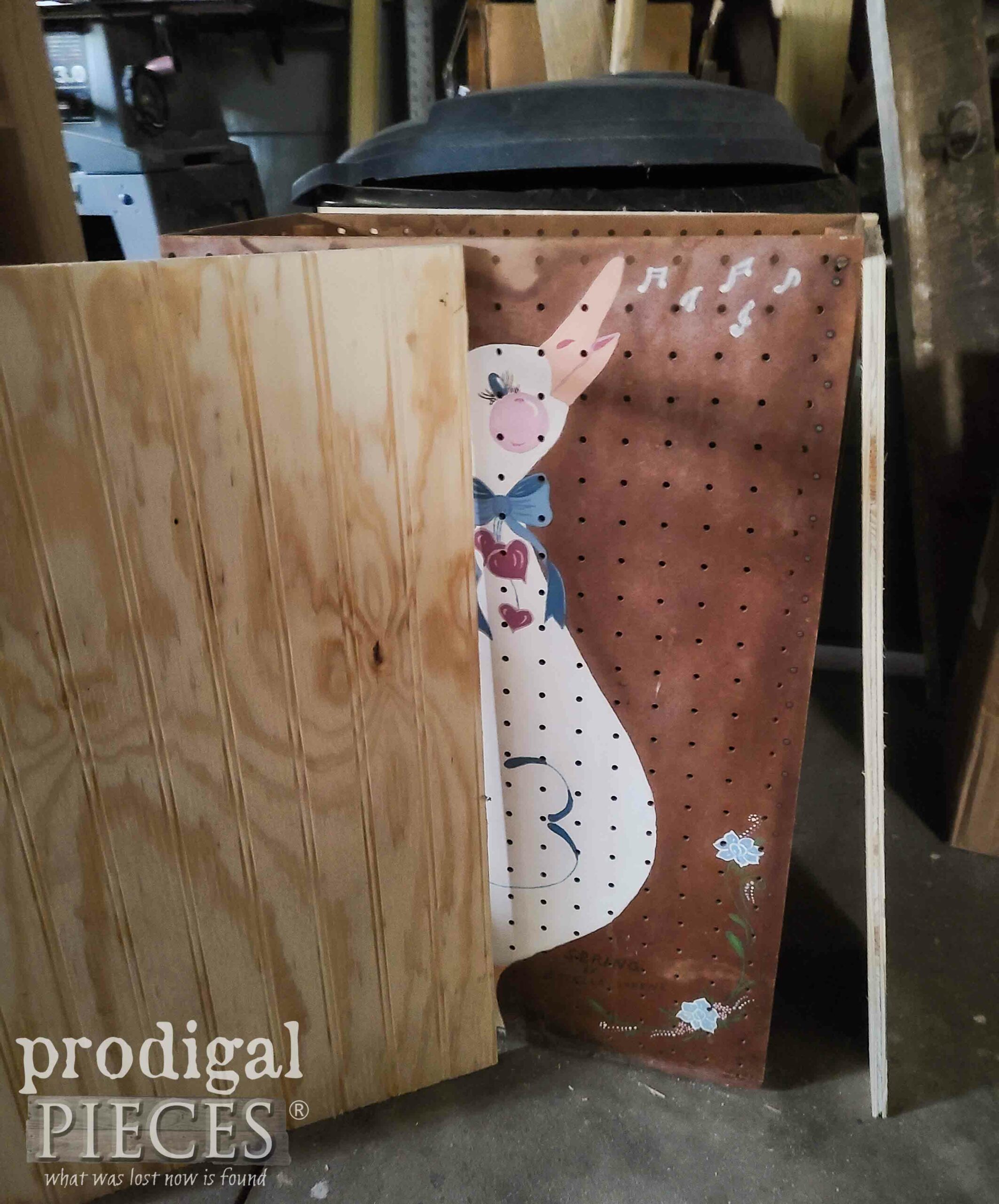 Covering 80's Goose Laundry Hamper with Beadboard | prodigalpieces.com #prodigalpieces