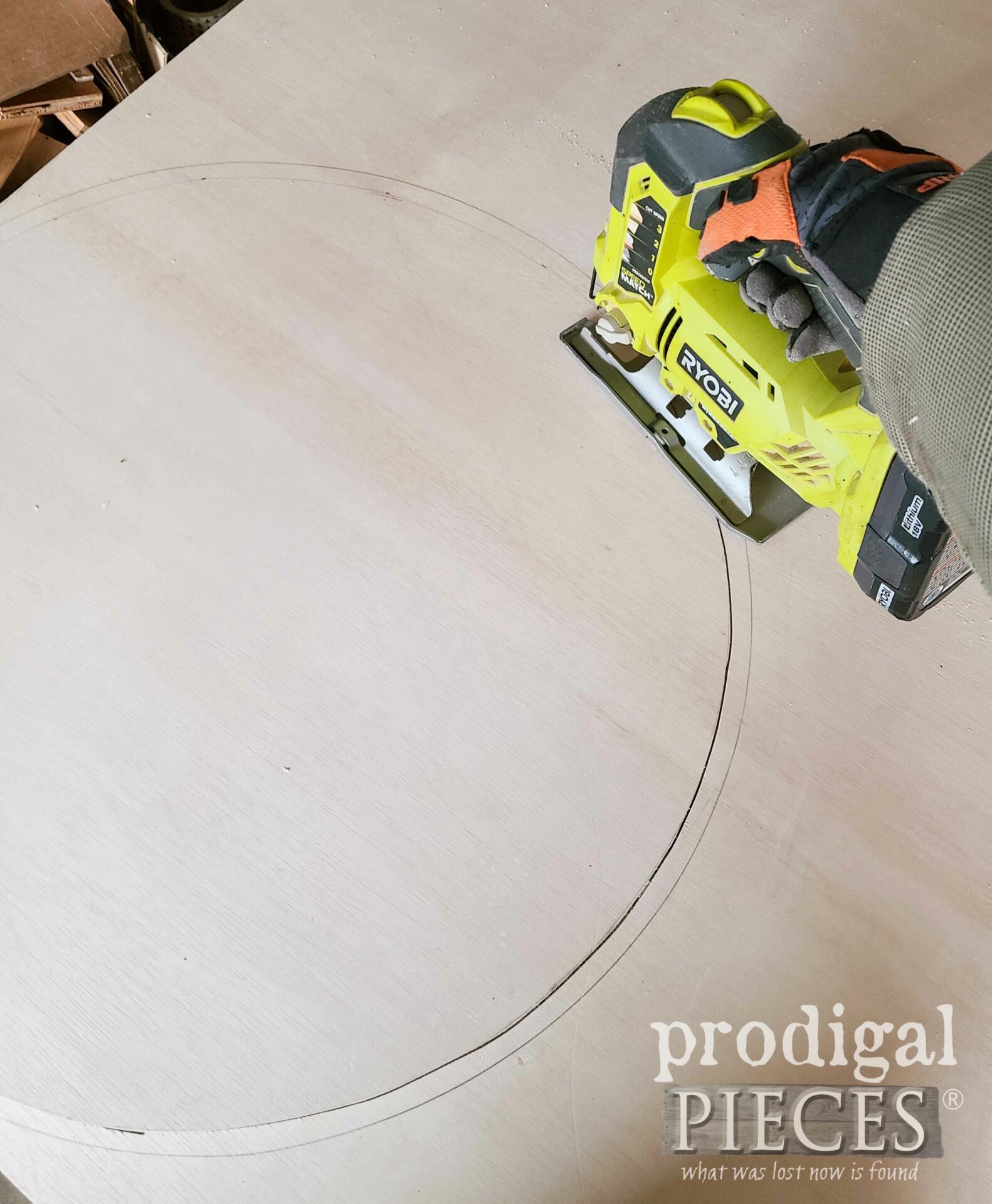 Cutting Wall Clock Backing | prodigalpieces.com #prodigalpieces