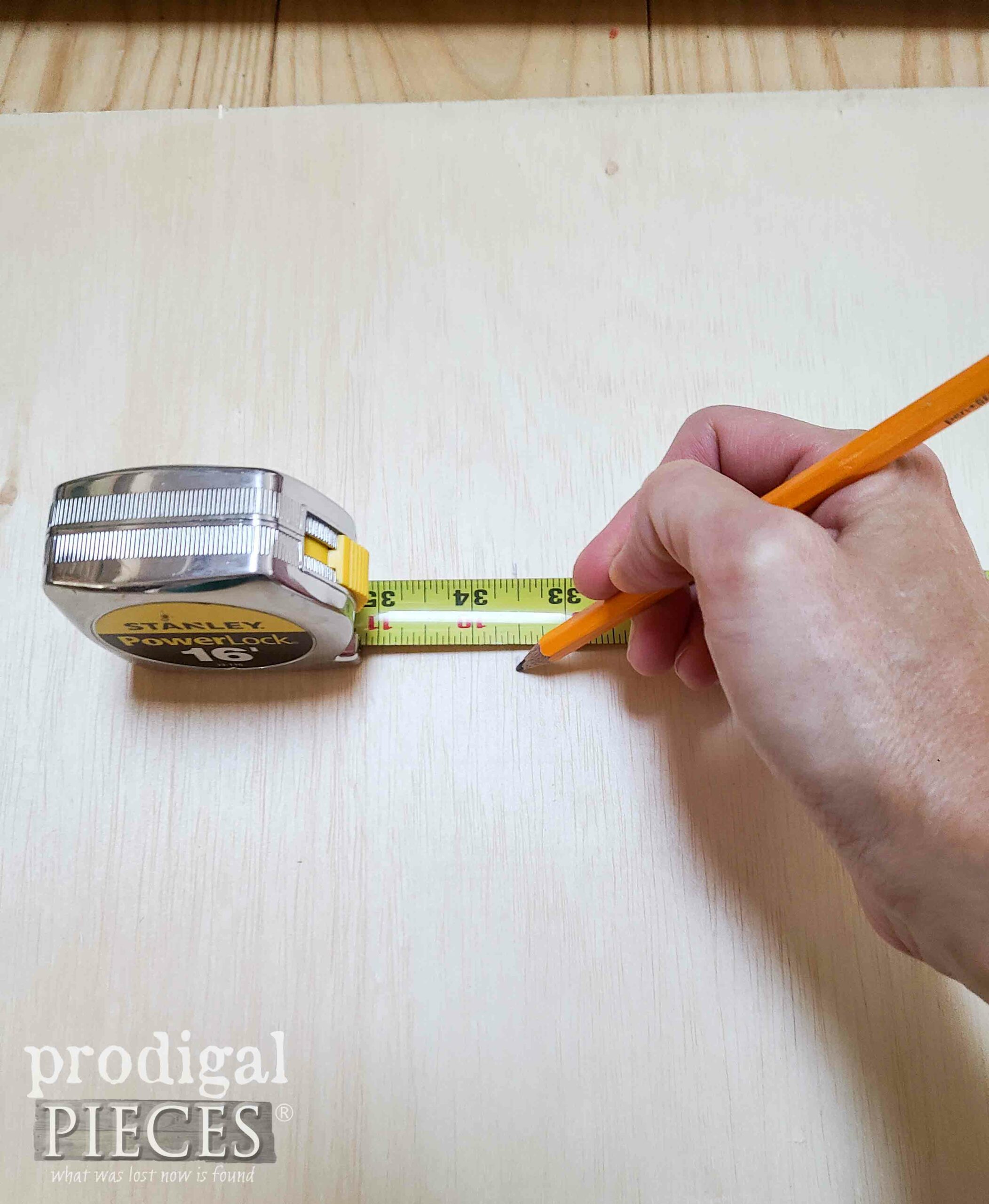 Measuring and Cutting Luan Plywood | prodigalpieces.com #prodigalpieces