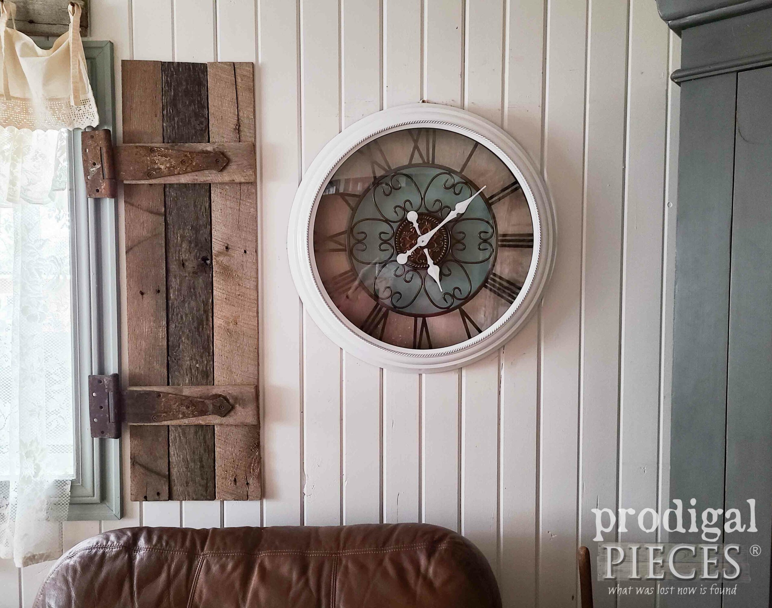 Update a Wall Clock from the Thrift Store | prodigalpieces.com #prodigalpieces #update #makeover #thriftstore
