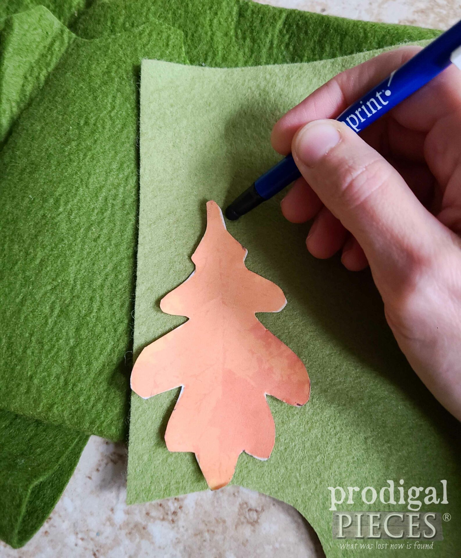 Tracing Wool Felt Oak Leaf for Thrifted Planter Treehouse | prodigalpieces.com #prodigalpieces