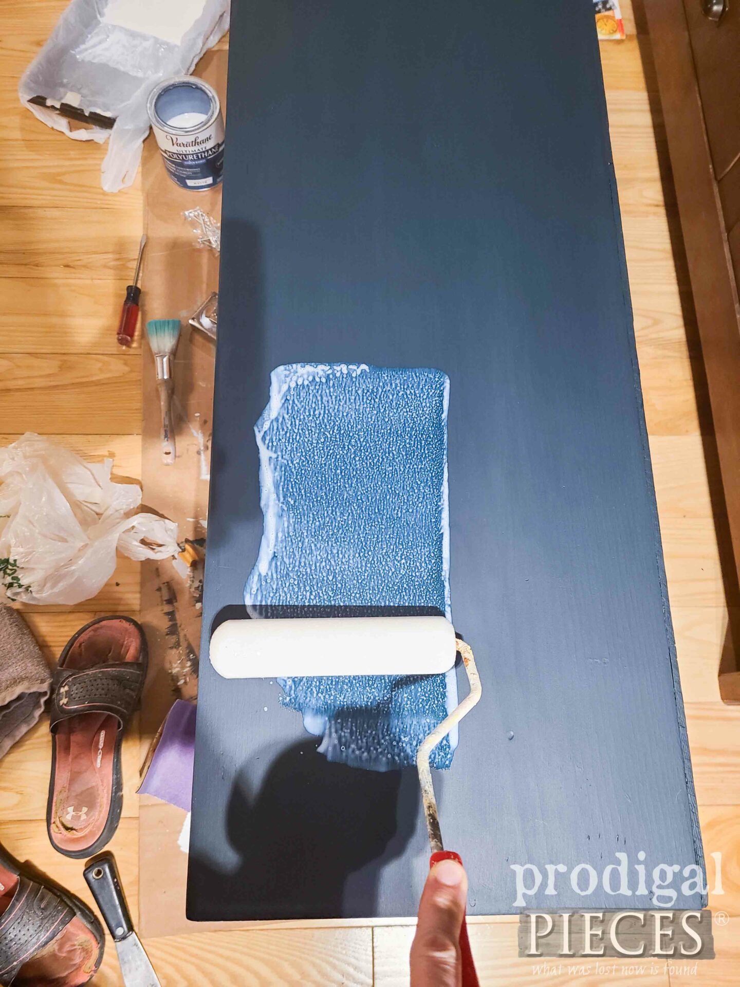 Applying Poly Topcoat to Wood Console Cabinet | prodigalpieces.com #prodigalpieces #homedecor #midcentury