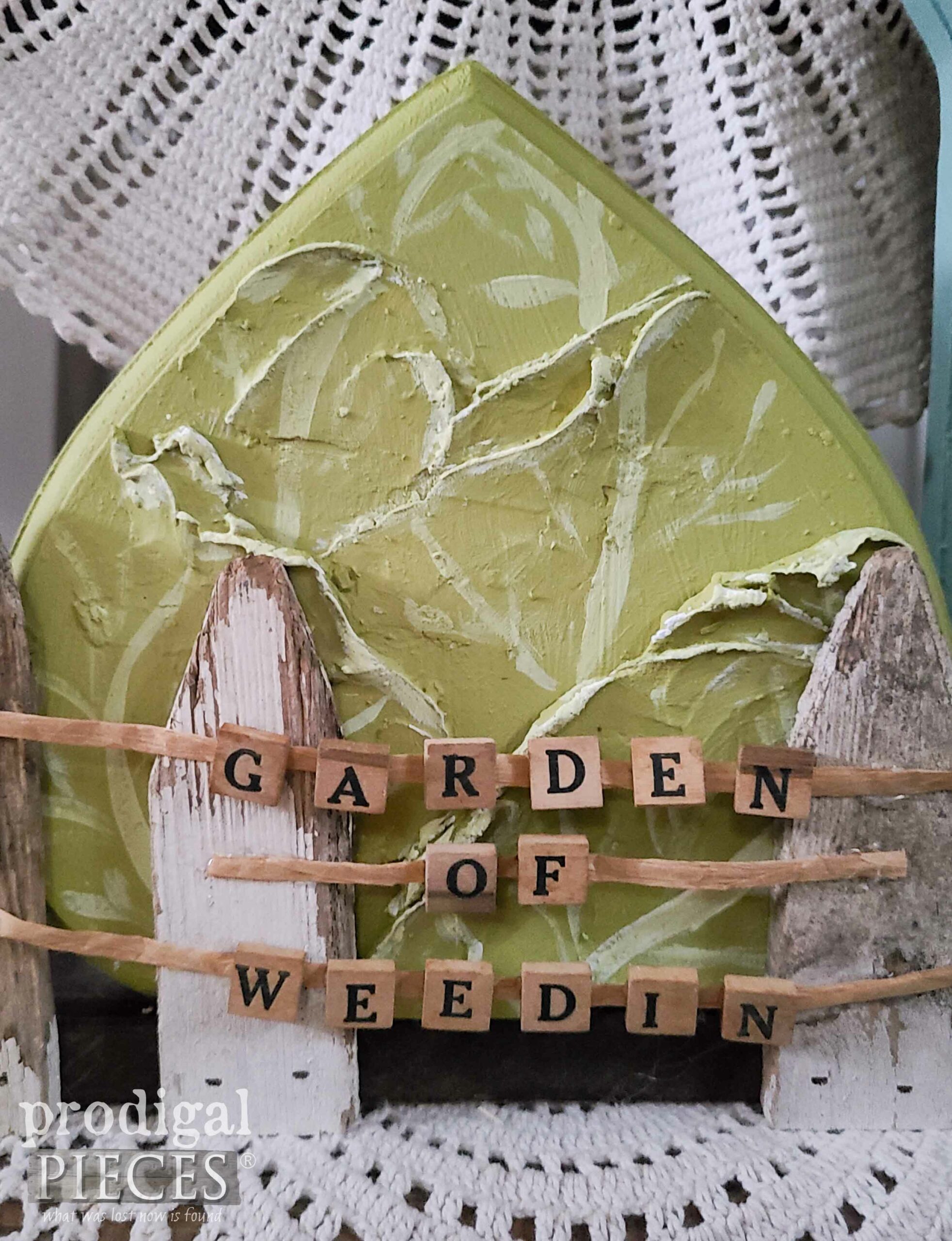 Crafty Cabbage Garden from Vintage Wall Art by Larissa of Prodigal Pieces | prodigalpieces.com #prodigalpieces #upcycled #diy #art