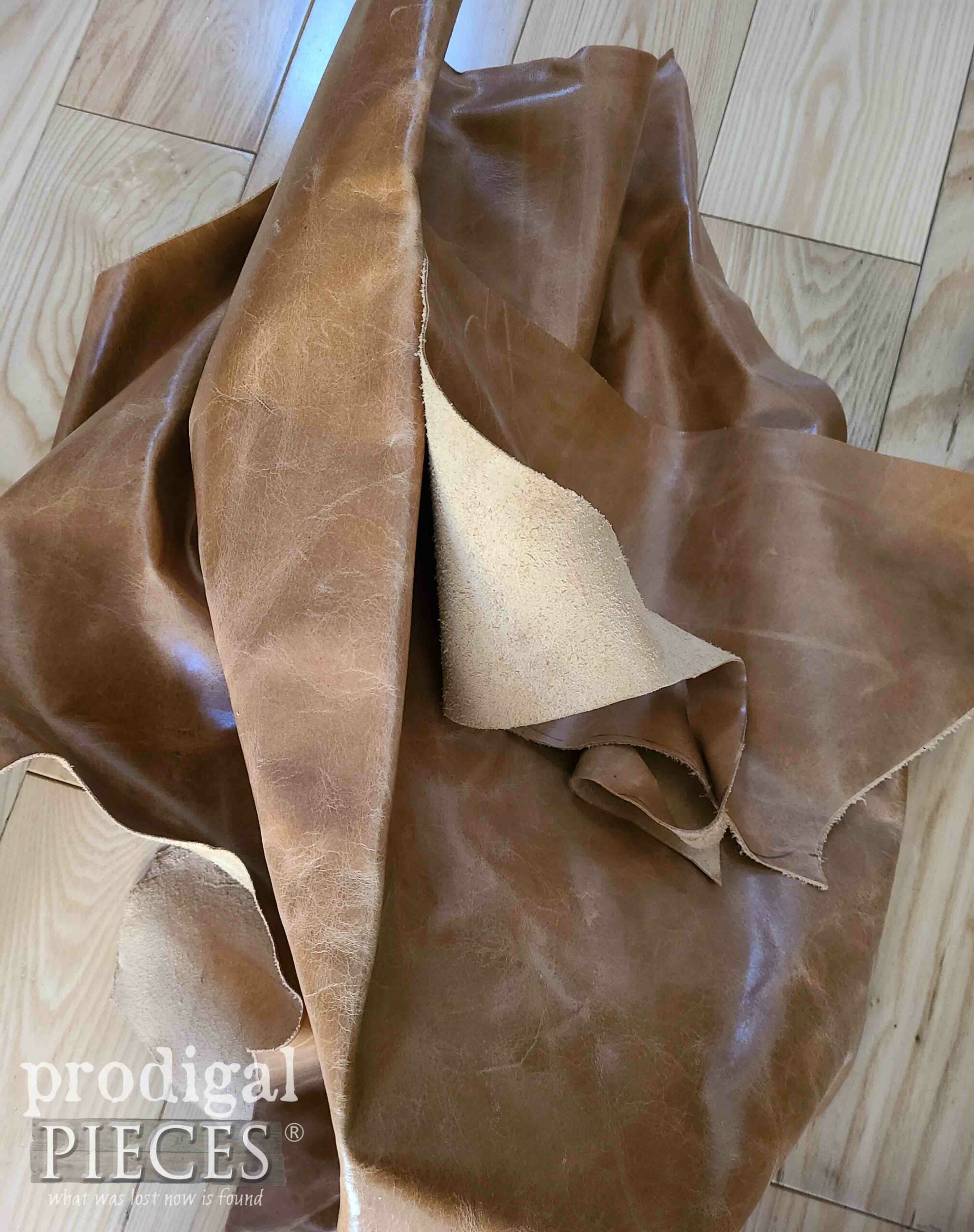 Remnant Leather for DIY Boho Bag | prodigalpieces.com #prodigalpieces