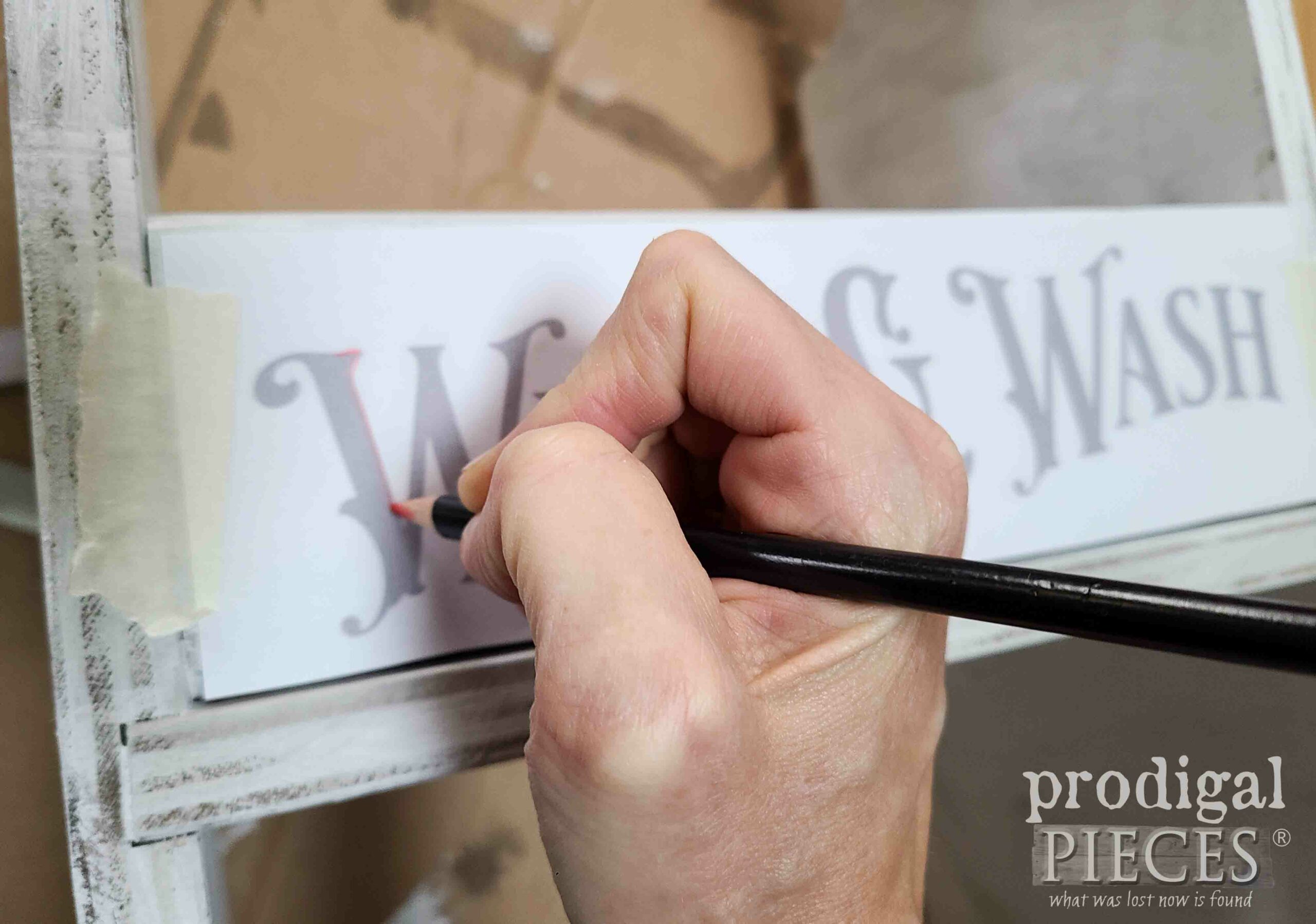 Tracing DIY Typography Sign for Toilet Paper Holder | prodigalpieces.com #prodigalpieces