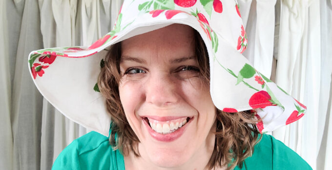 DIY Bucket Hat from Vintage Tablecloth