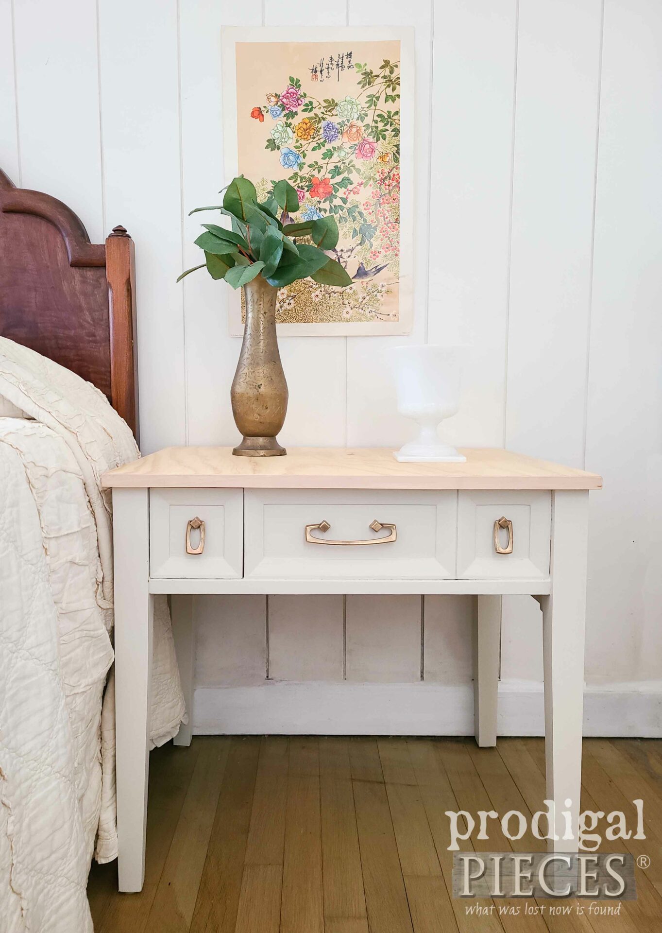 DIY Minimalist Boho Style Nightstand from Upcycled Sewing Machine Table by Larissa of Prodigal Pieces | prodigalpieces.com #prodigalpieces #furniture #boho #minimalist
