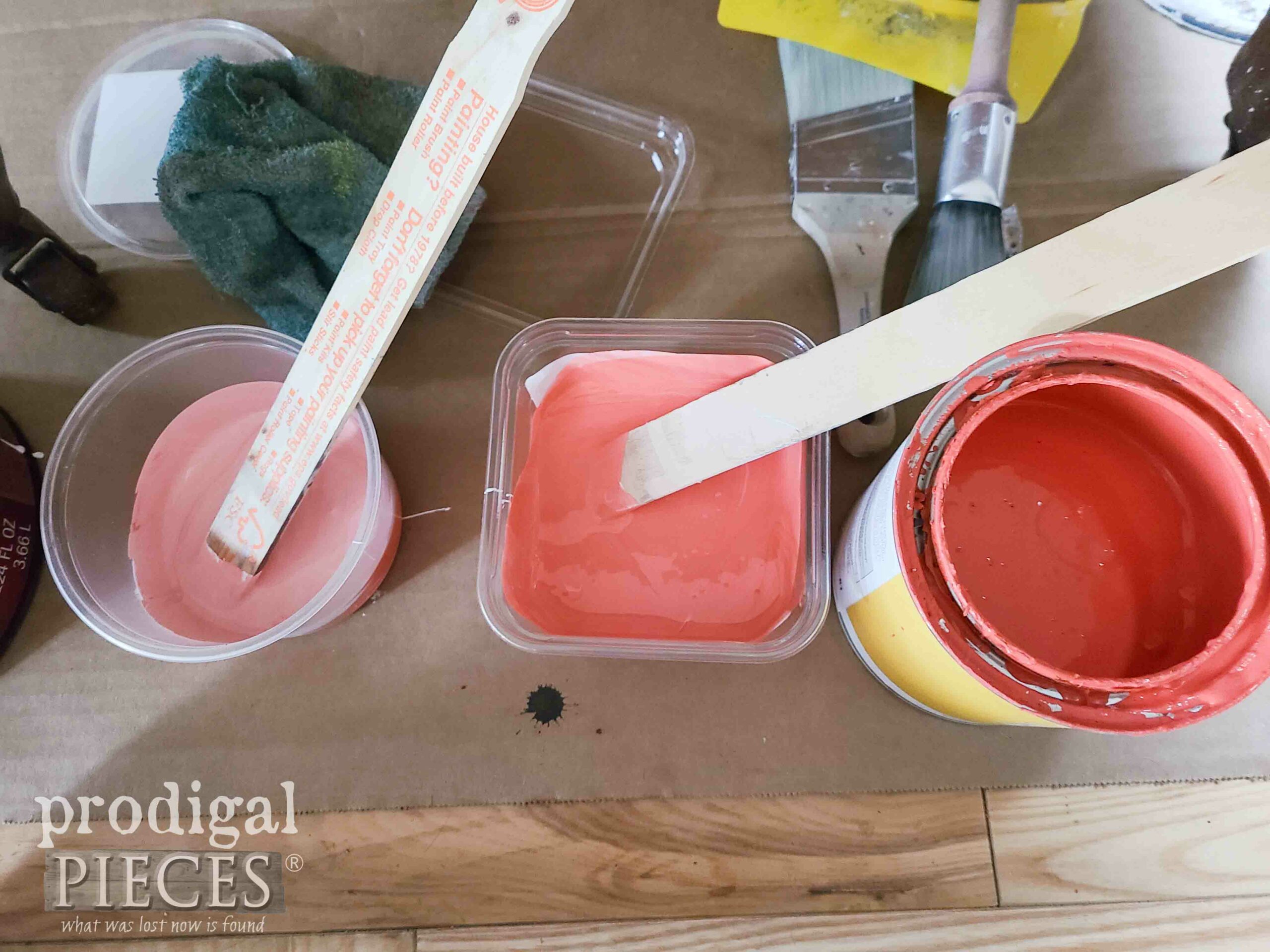Mixed Coral Pinks for Ombre Dresser | prodigalpieces.com #prodigalpieces