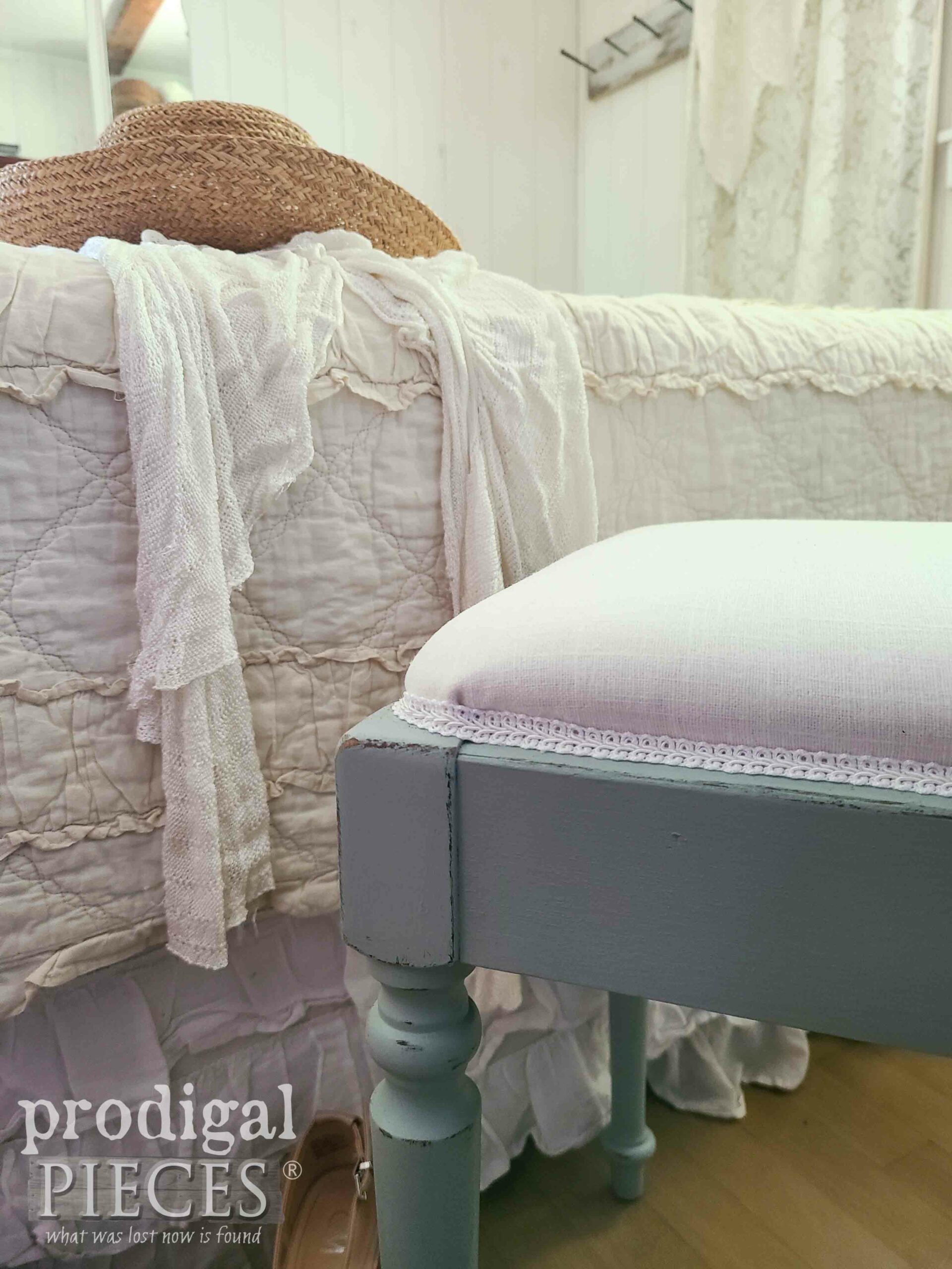 Cottage Style Bedding | prodigalpieces.com #prodigalpieces #upholstery