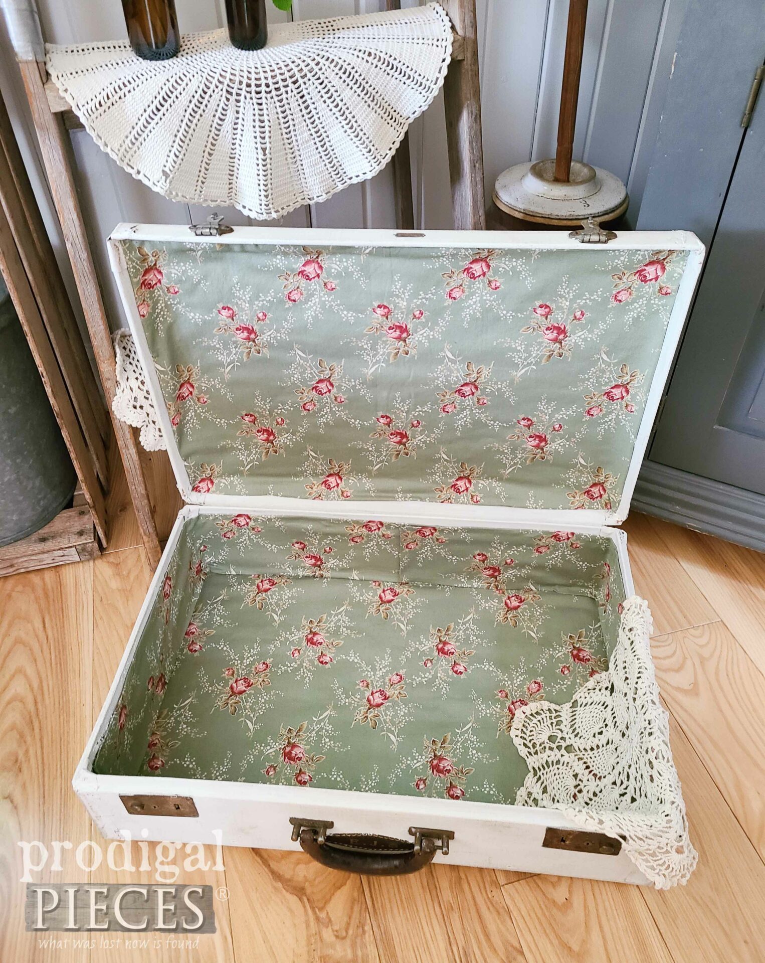 How to Line a Vintage Luggage Painted by Larissa of Prodigal Pieces | prodigalpieces.com #prodigalpieces #diy #tutorial