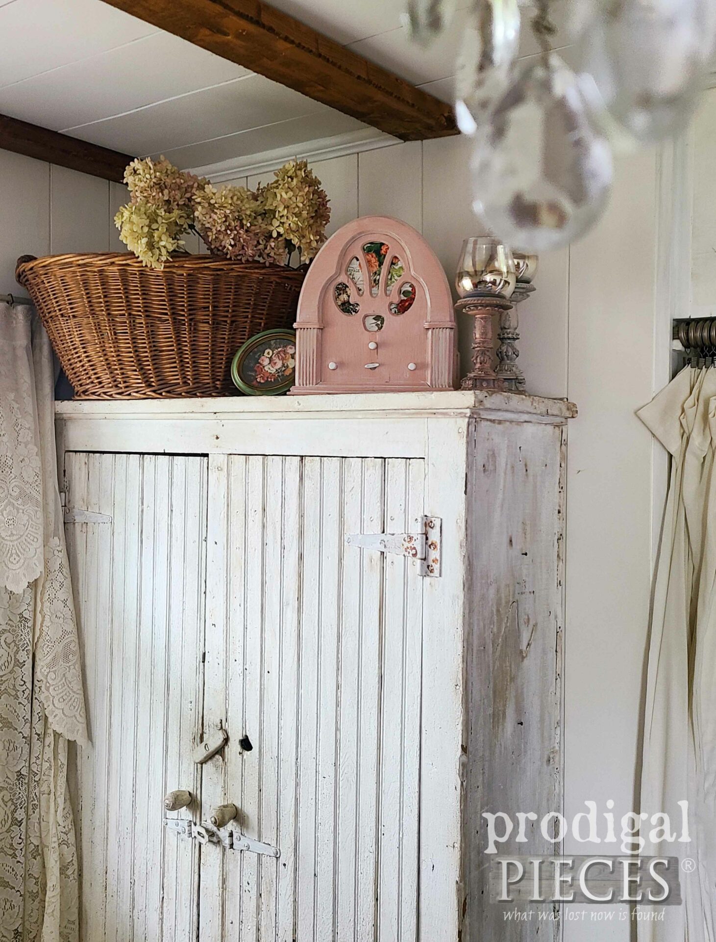 Farmhouse Bedroom with Upcycled Antique Radio Music Box Light by Larissa of Prodigal Pieces | prodigalpieces.com #prodigalpieces #handmade #farmhouse