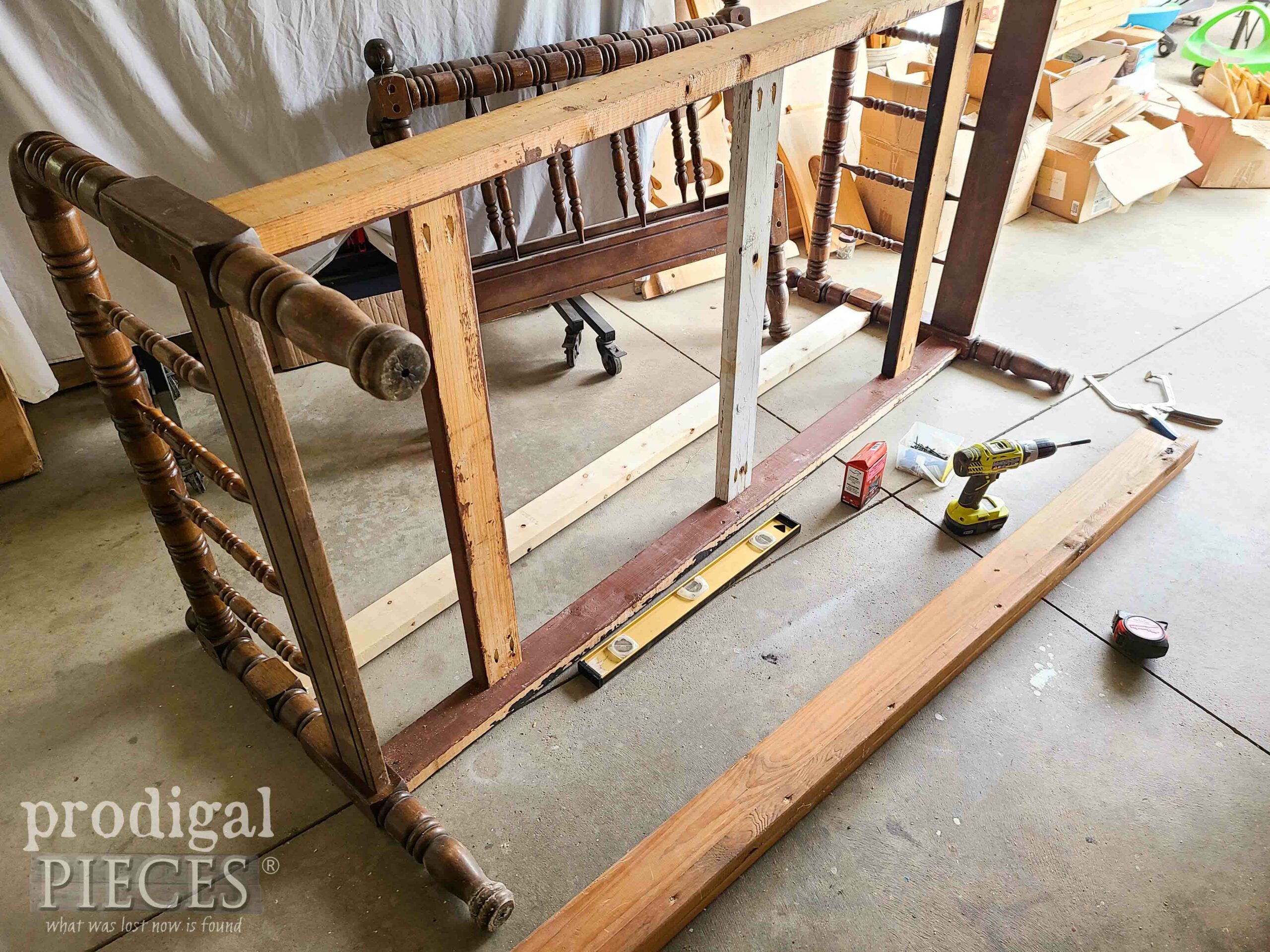 Reclaimed Wood Daybed Building from Upcycled Bed Frame | prodigalpieces.com #prodigalpieces