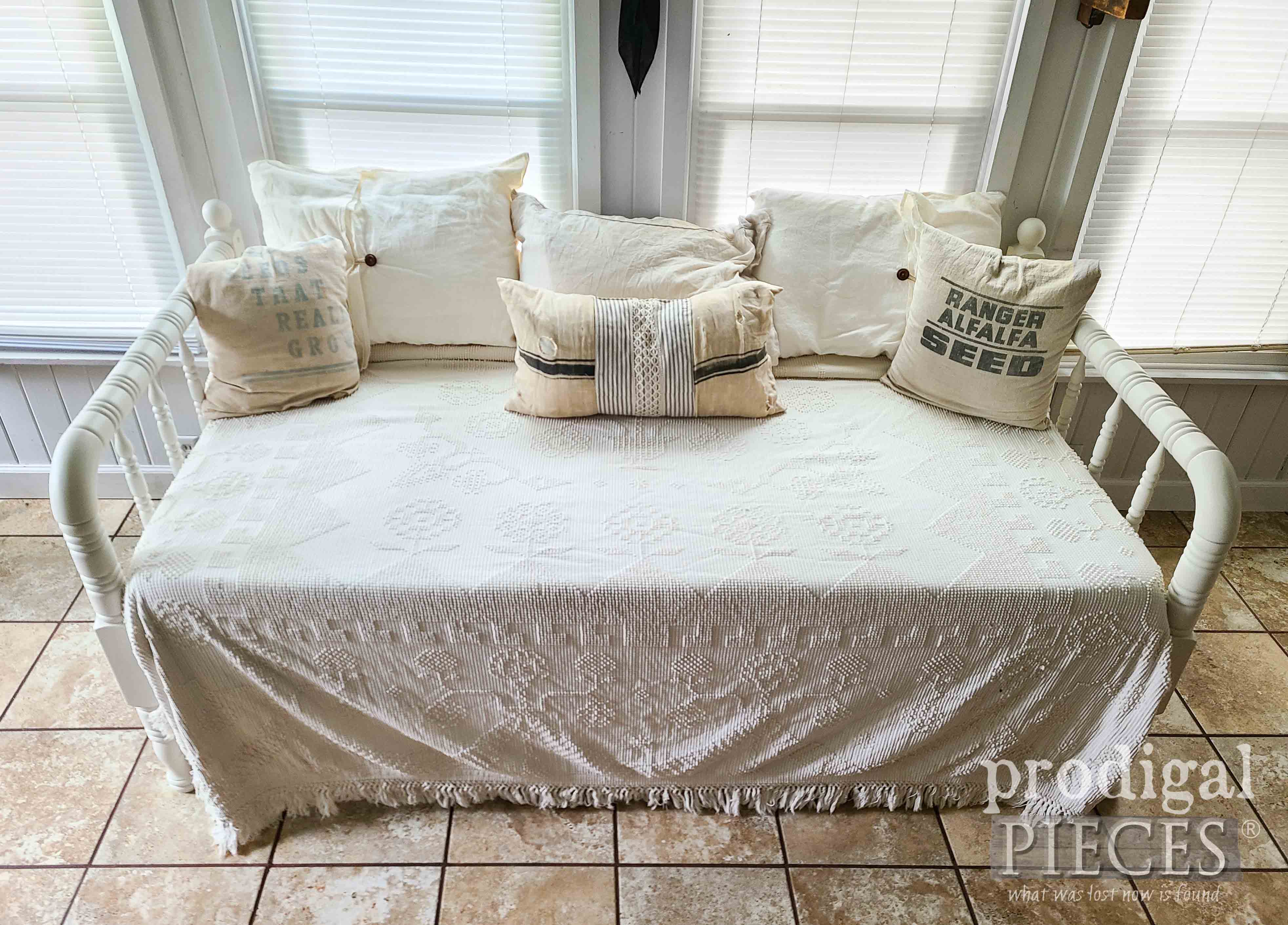 Top View of Farmhouse Daybed from Upcycled Bed Frame by Larissa of Prodigal Pieces | prodigalpieces.com #prodigalpieces #bedroom #diy #upcycled