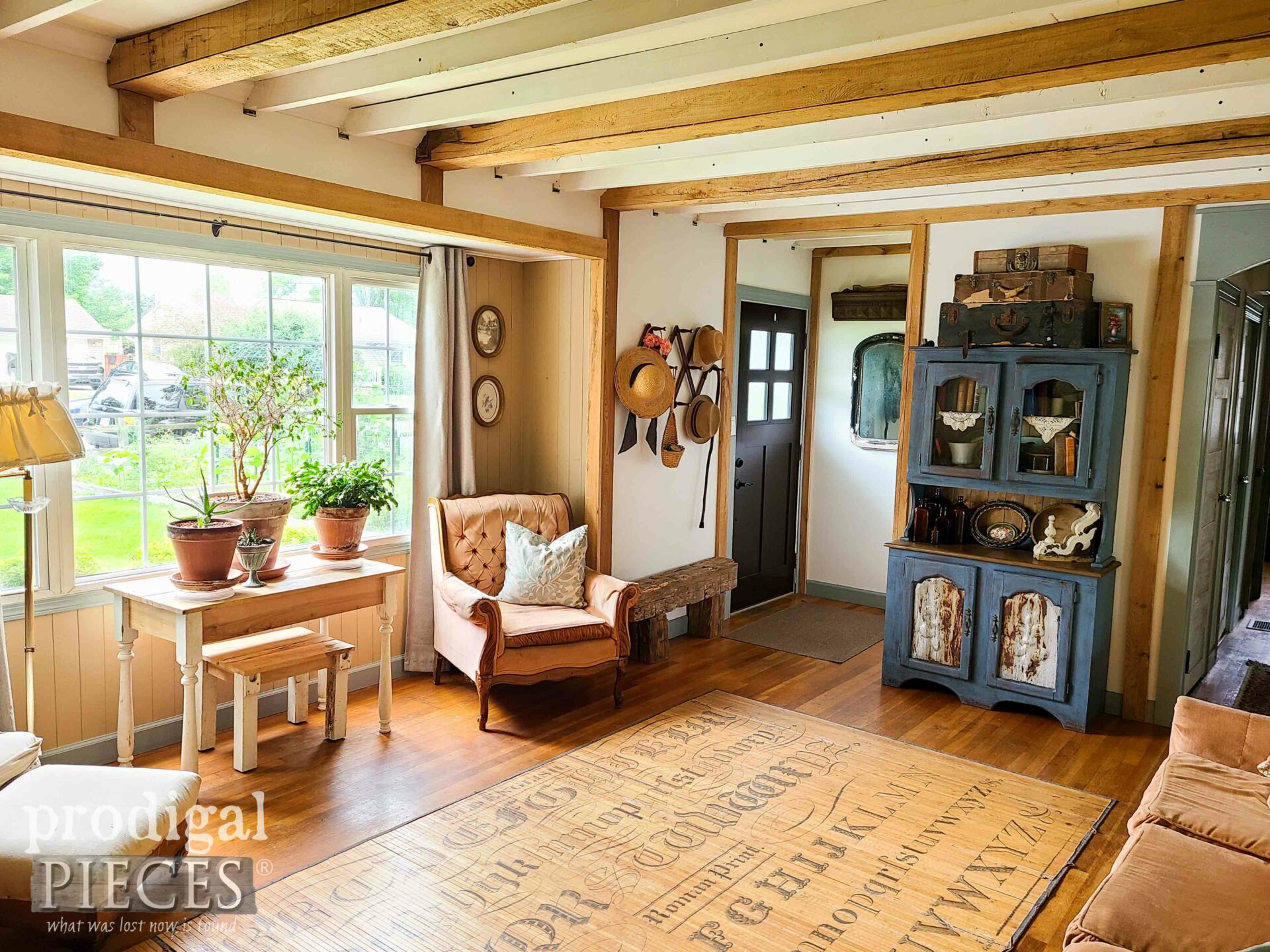 DIY Living Room Remodel by Larissa of Prodigal Pieces | prodigalpieces.com #prodigalpieces