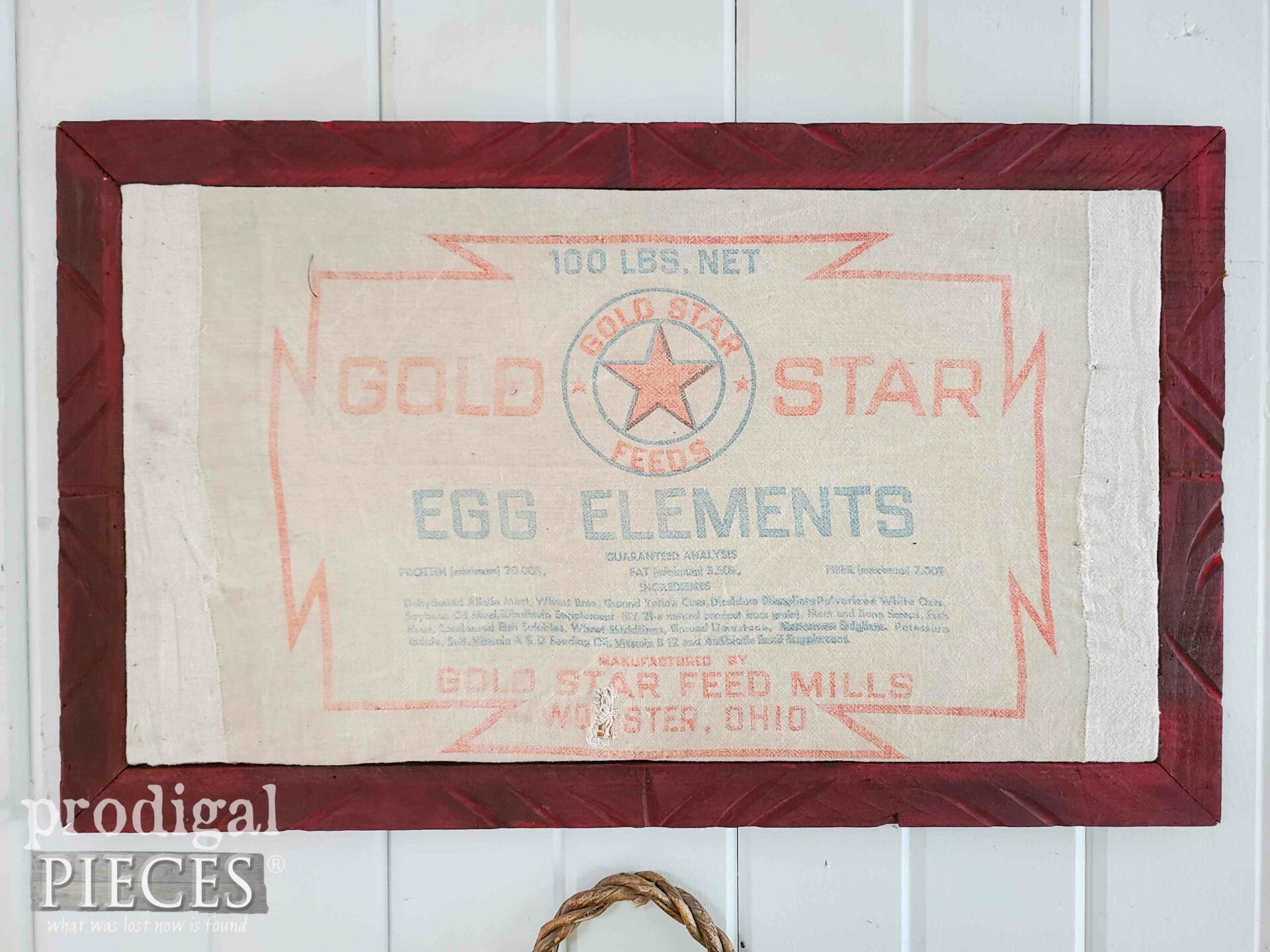 Gold Star Feed Sack Art in Thrifted Frame by Larissa of Prodigal Pieces | prodigalpieces.com #prodigalpieces #handmade #thrifted
