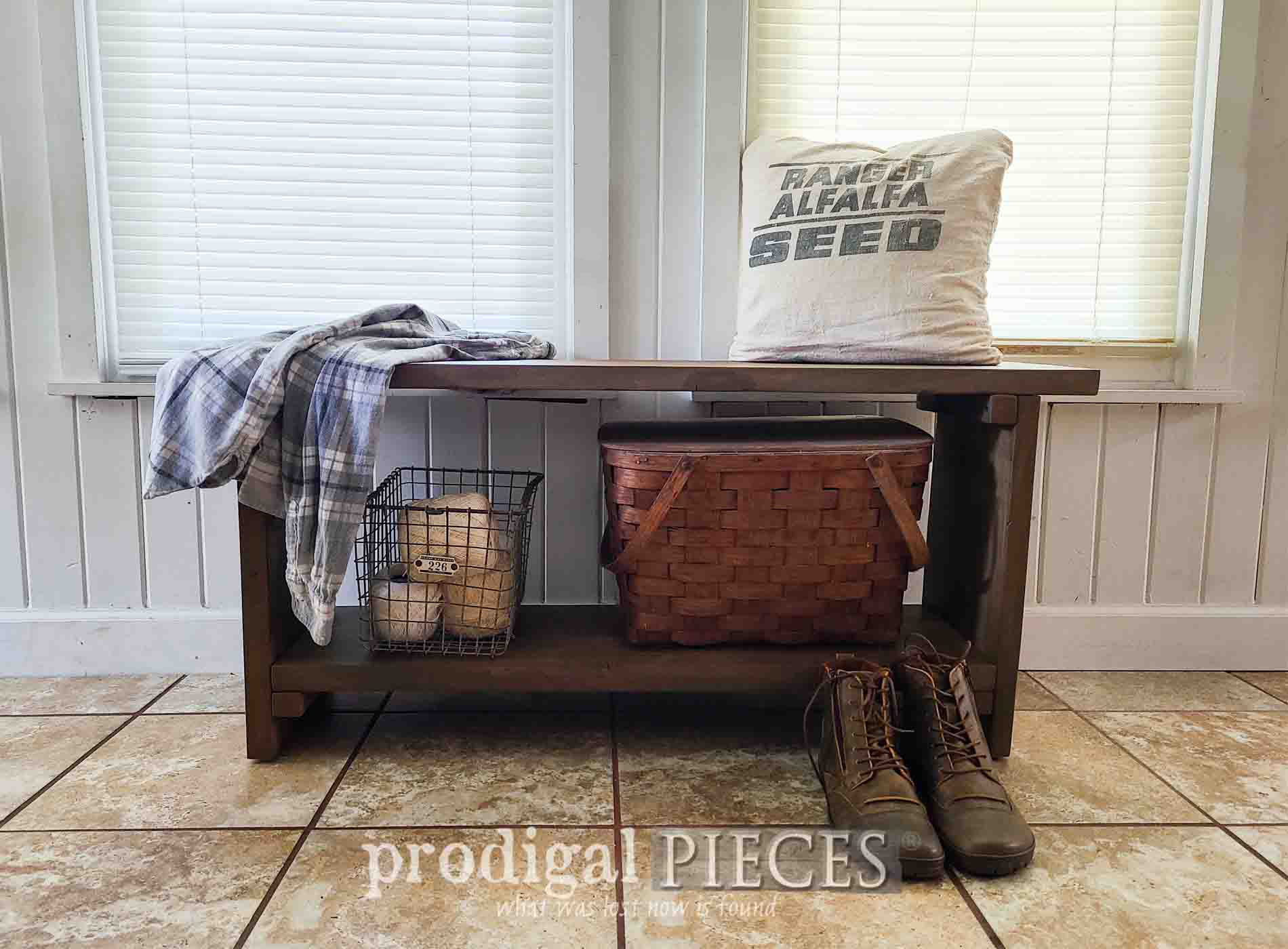 Featured Reclaimed Wood Bench DIY Tutorial by Larissa of Prodigal Pieces | prodigalpieces.com #prodigalpieces