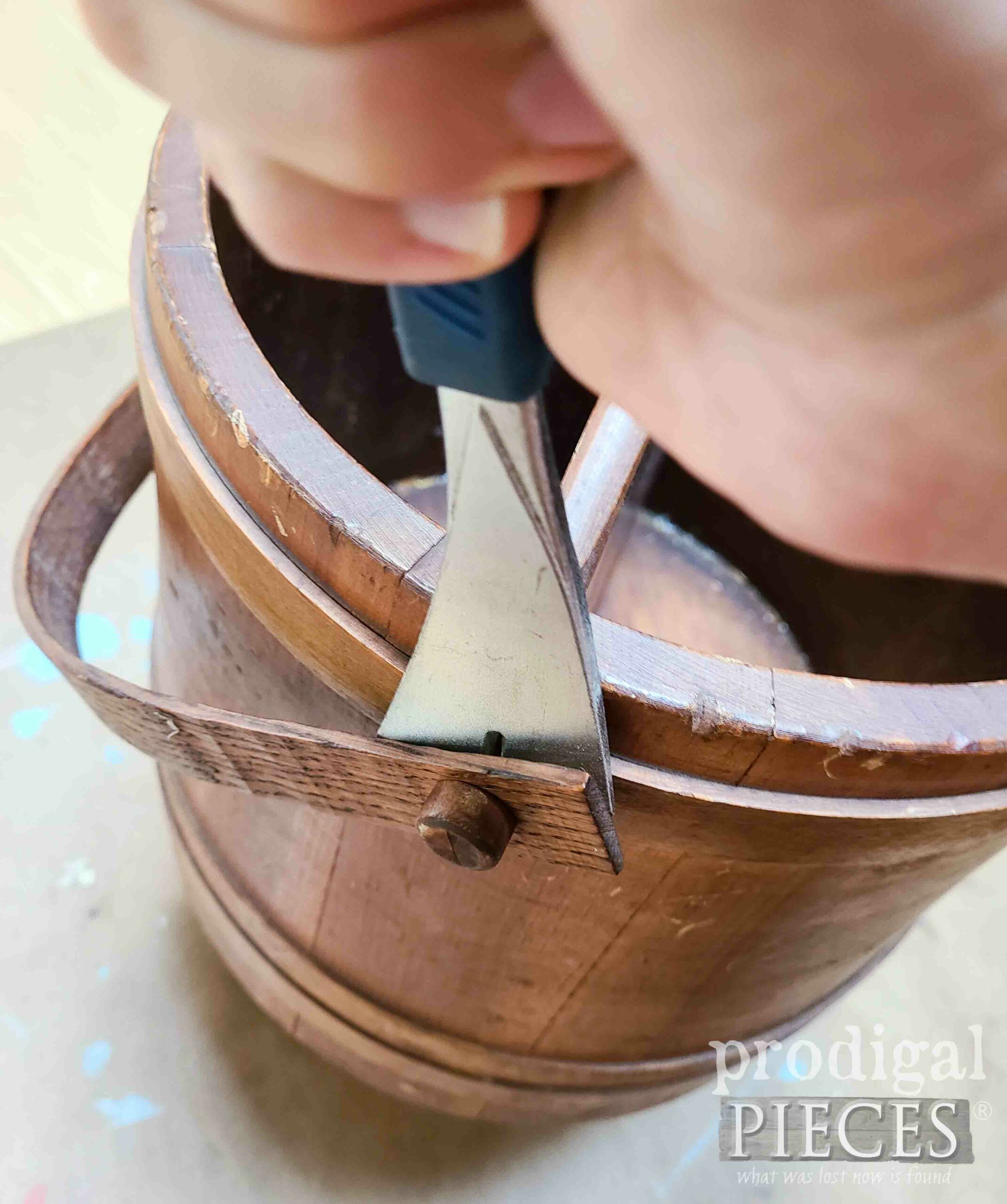 Removing Sewing Bucket Handle | prodigalpieces.com #prodigalpieces