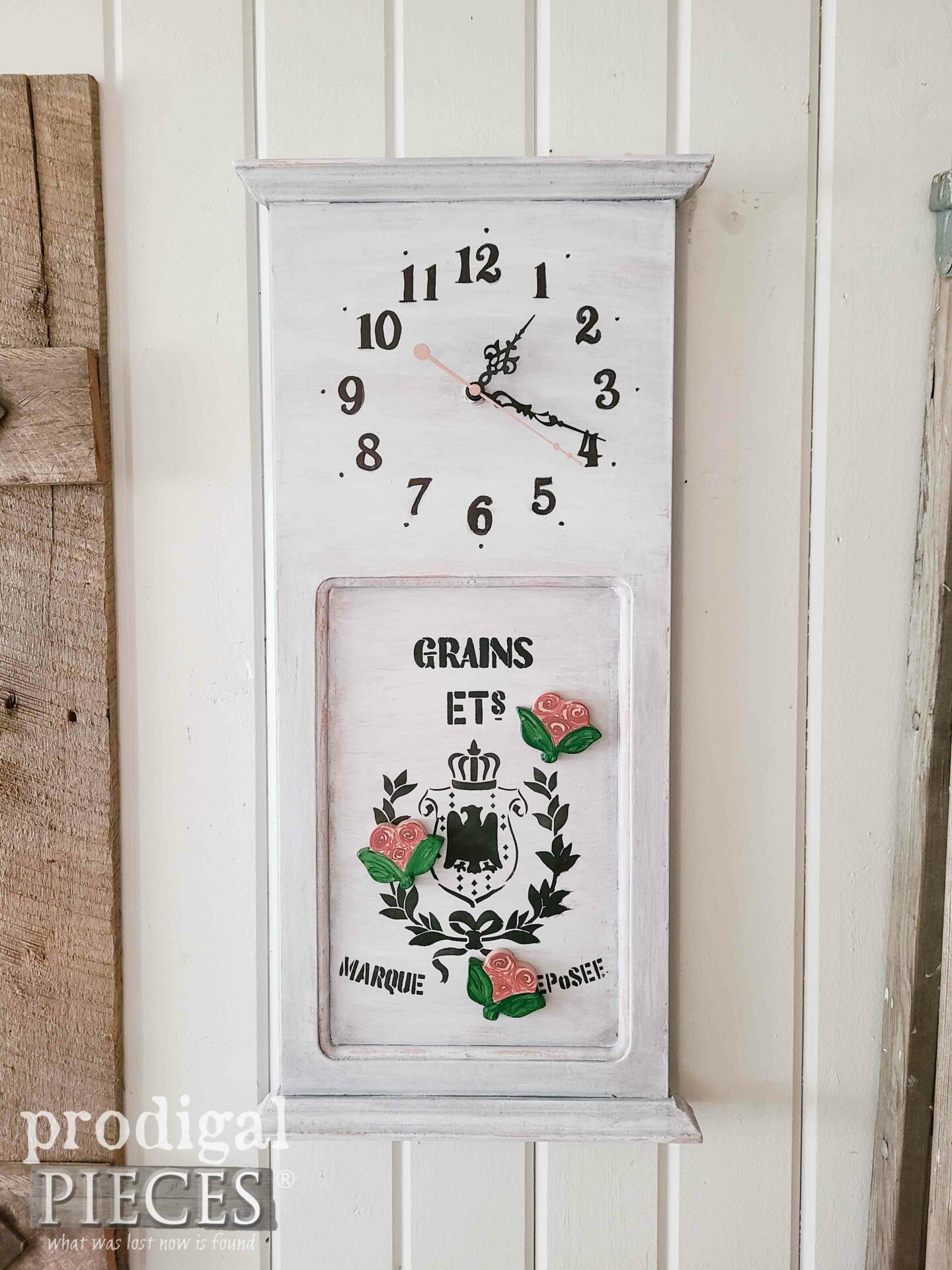 French Grain Sack Thrifted Clock Makeover by Larissa of Prodigal Pieces | prodigalpieces.com #prodigalpieces