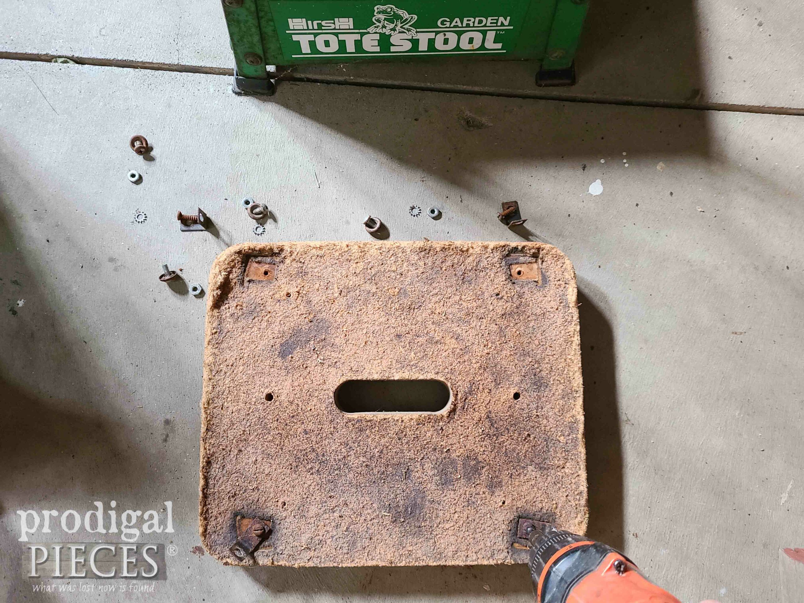 Removing Garden Stool Top | Damaged Vintage Repair | prodigalpieces.com #prodigalpieces