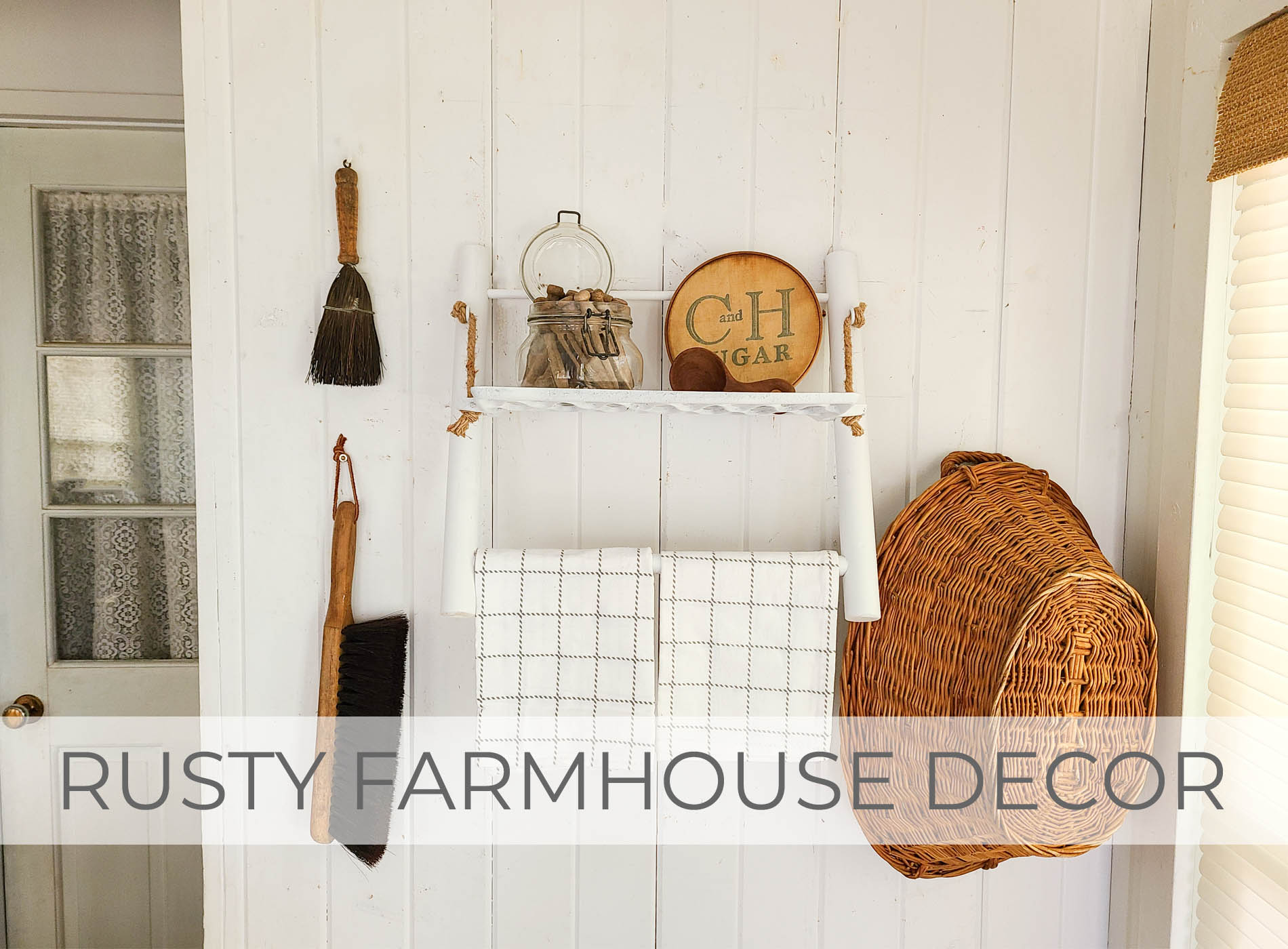 Showcase of Rusty Farmhouse Decor from Upcycled Singer Sewing Machine by Larissa of Prodigal Pieces | prodigalpieces.com #prodigalpieces